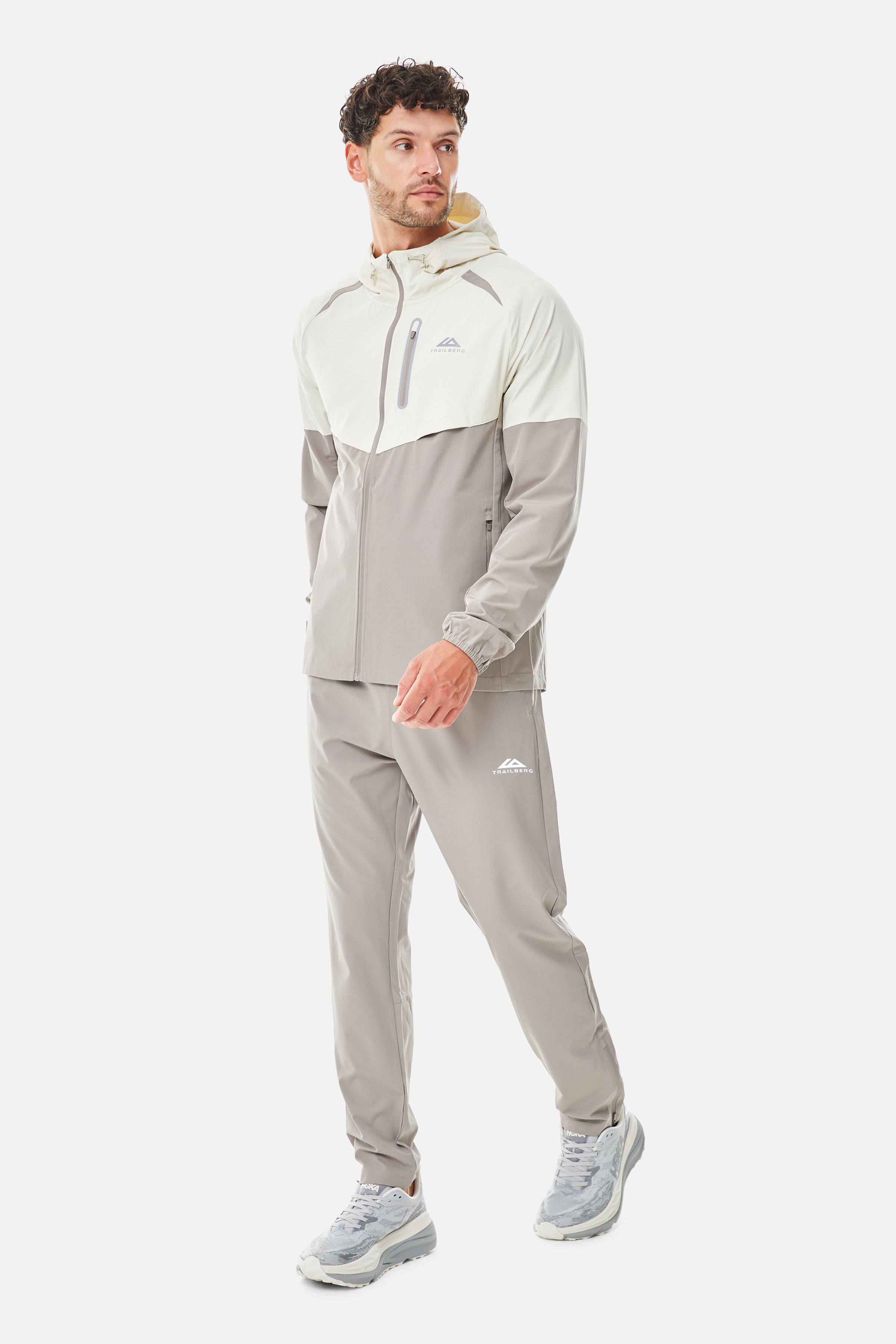 Trailberg AW25 Cloud Taupe 3 Piece Set - Jacket / T Shirt / Pant
