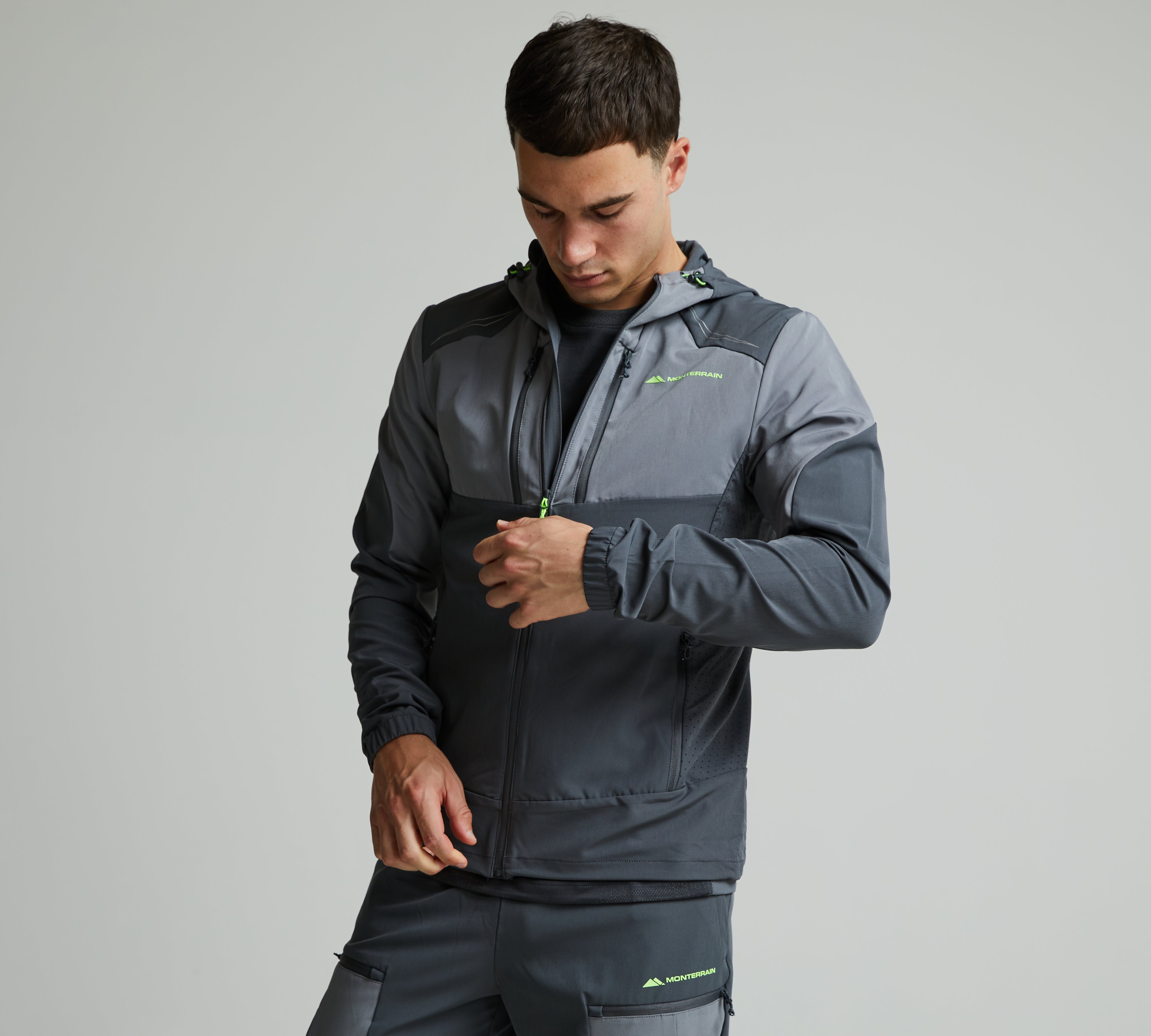 Monterrain Orbit Woven Grey 3 Piece Set - Jacket / T Shirt / Pant