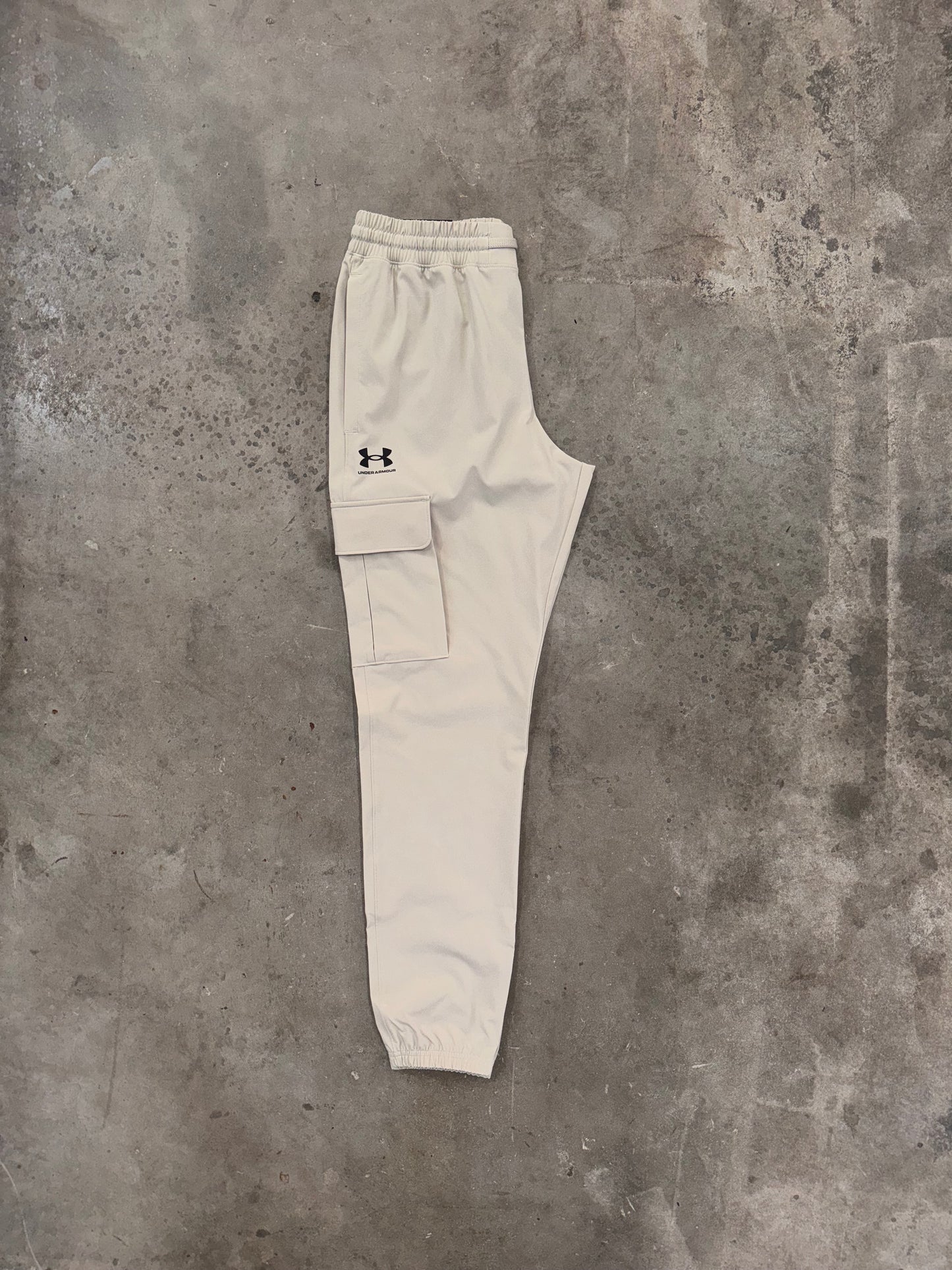 Under Armour Woven Vibe Stone Tracksuit - Jacket / Pant