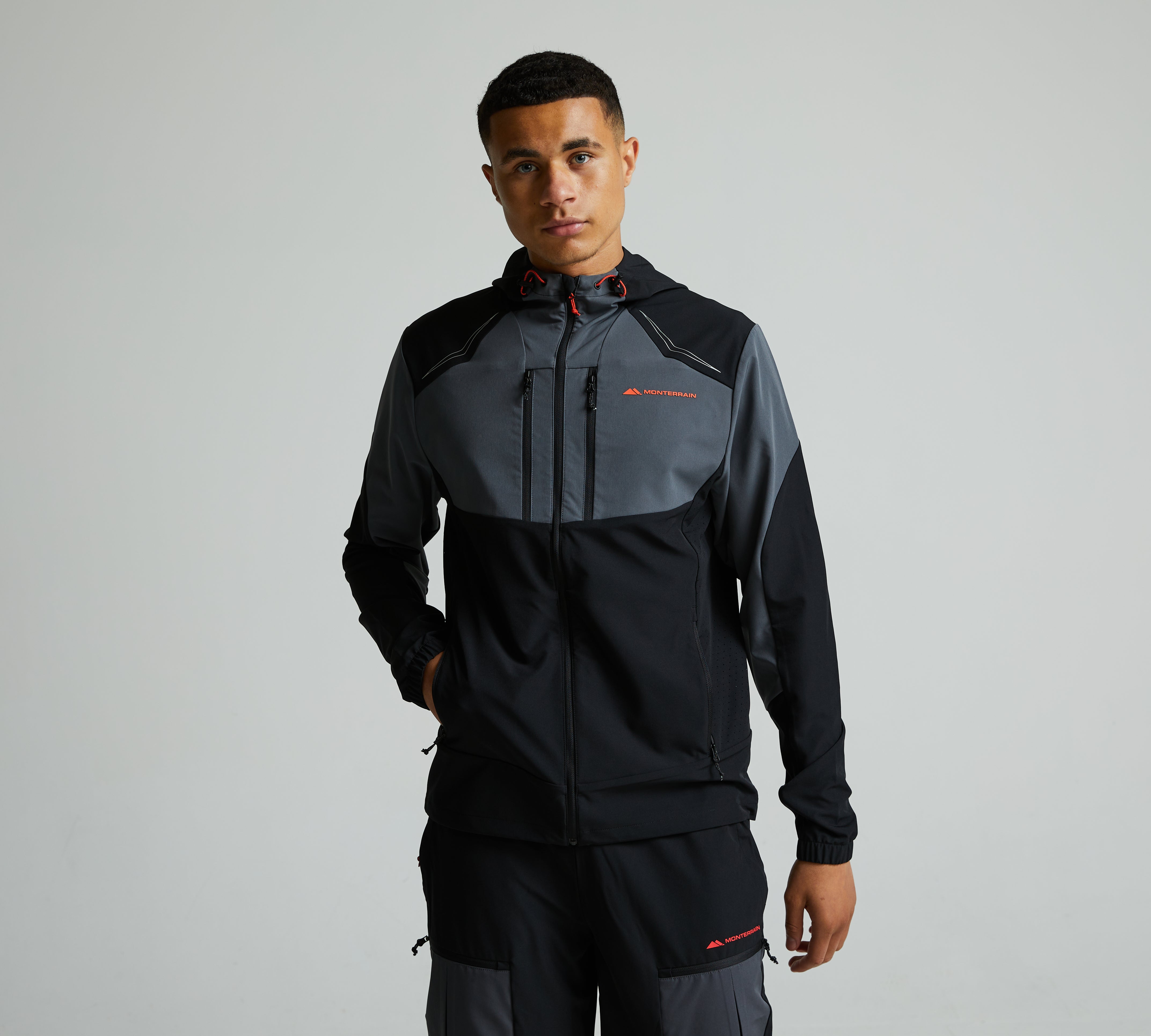 Monterrain Orbit Woven Black 3 Piece Set - Jacket / T Shirt / Pant