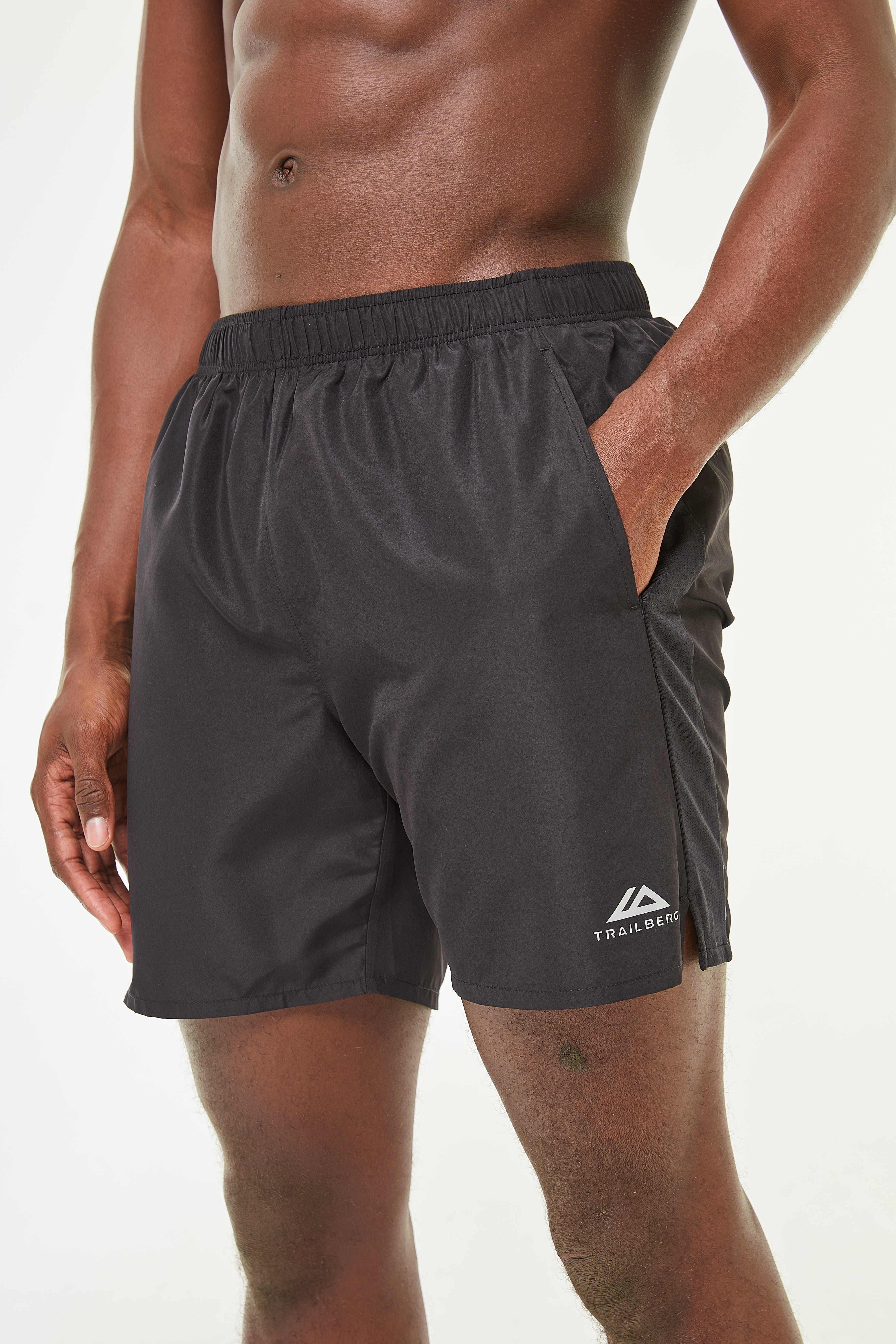 Trailberg Essentials AW24 Shorts - Black