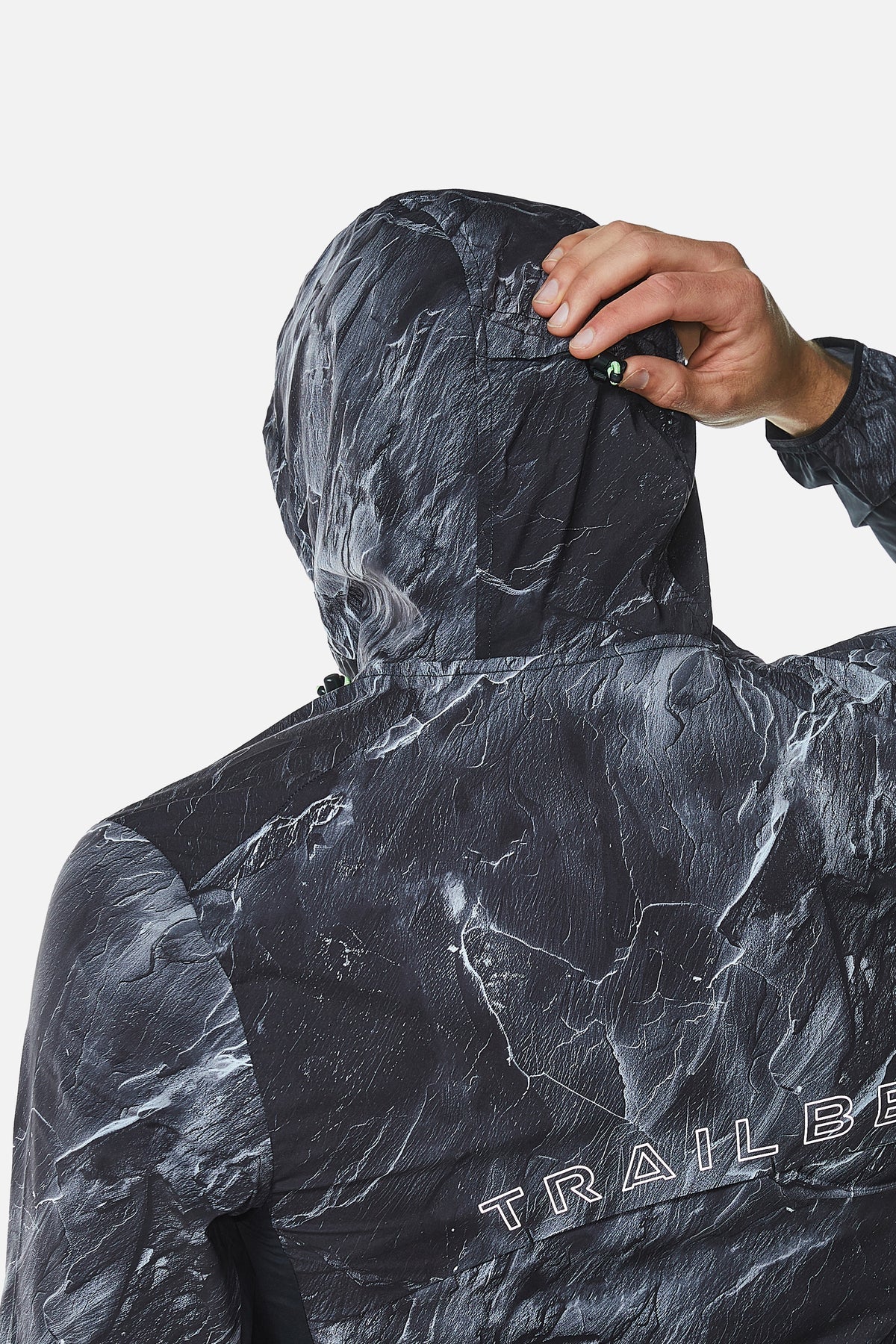 Trailberg Vertex Obsidian Jacket - Black