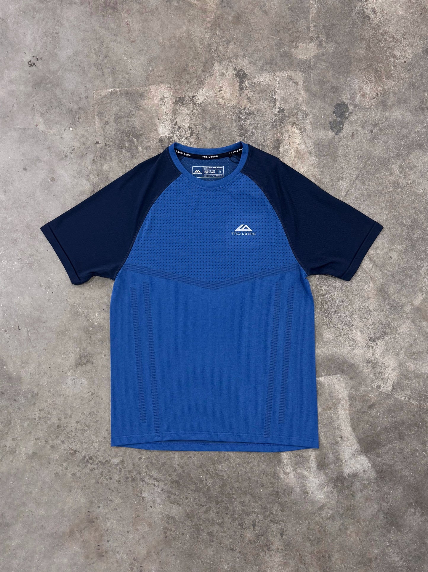 Trailberg Rapid Dash Seamless T Shirt - Voltage Blue from DripModa