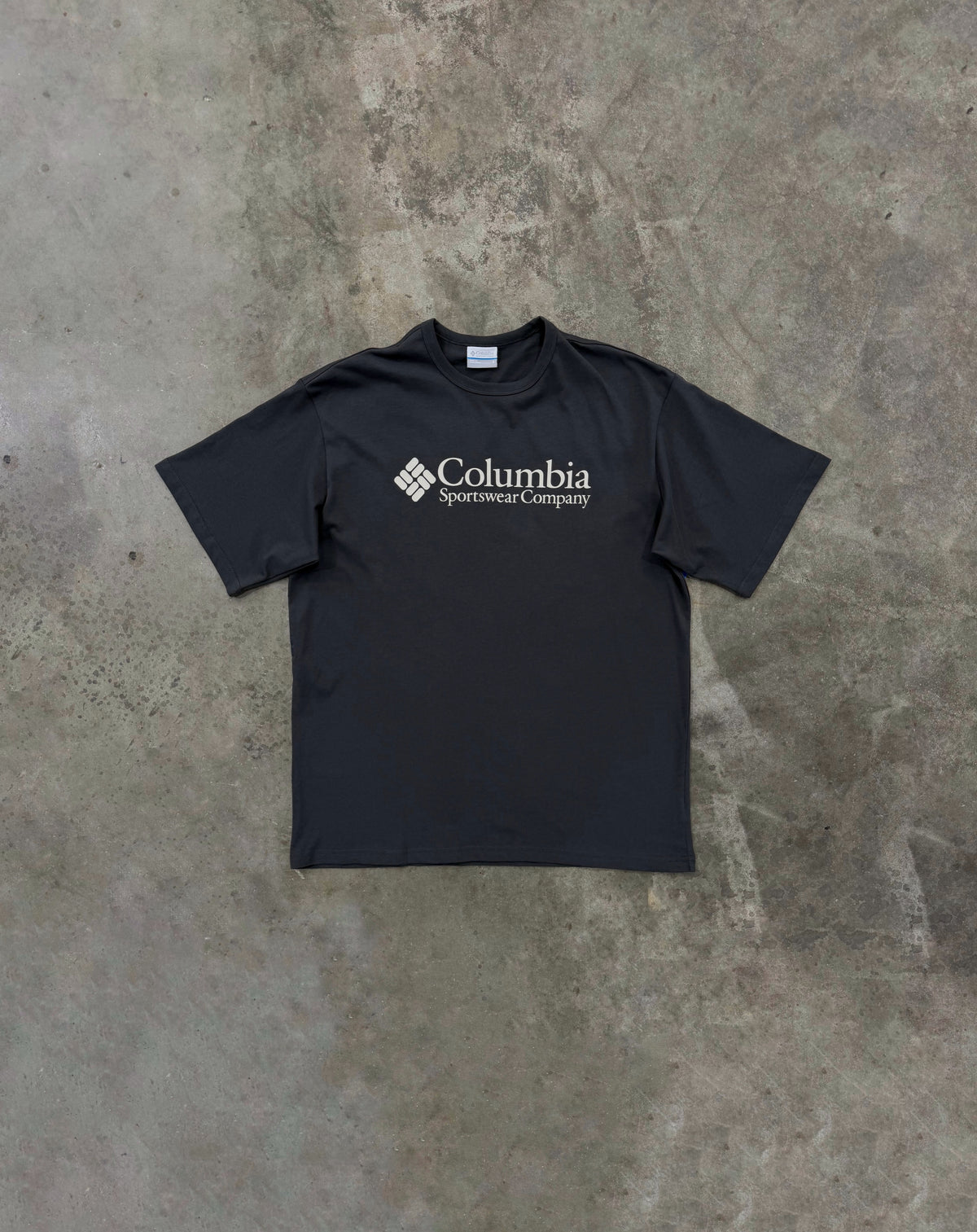 Columbia CSC Heavyweight Logo T Shirt - Shark