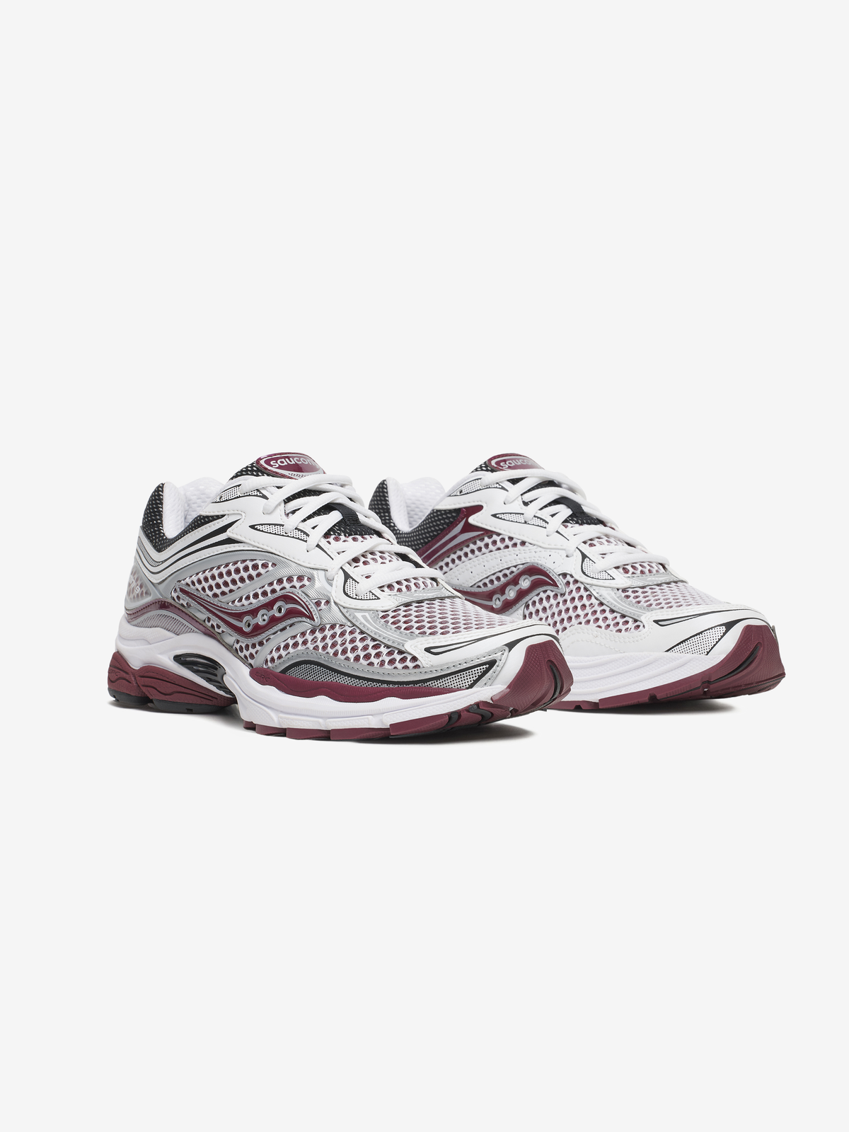 Saucony Omni 9 Trainer - White / Maroon from DripModa
