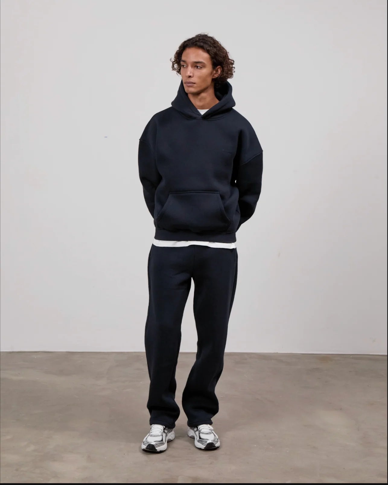 William Giles Hoodie - Navy