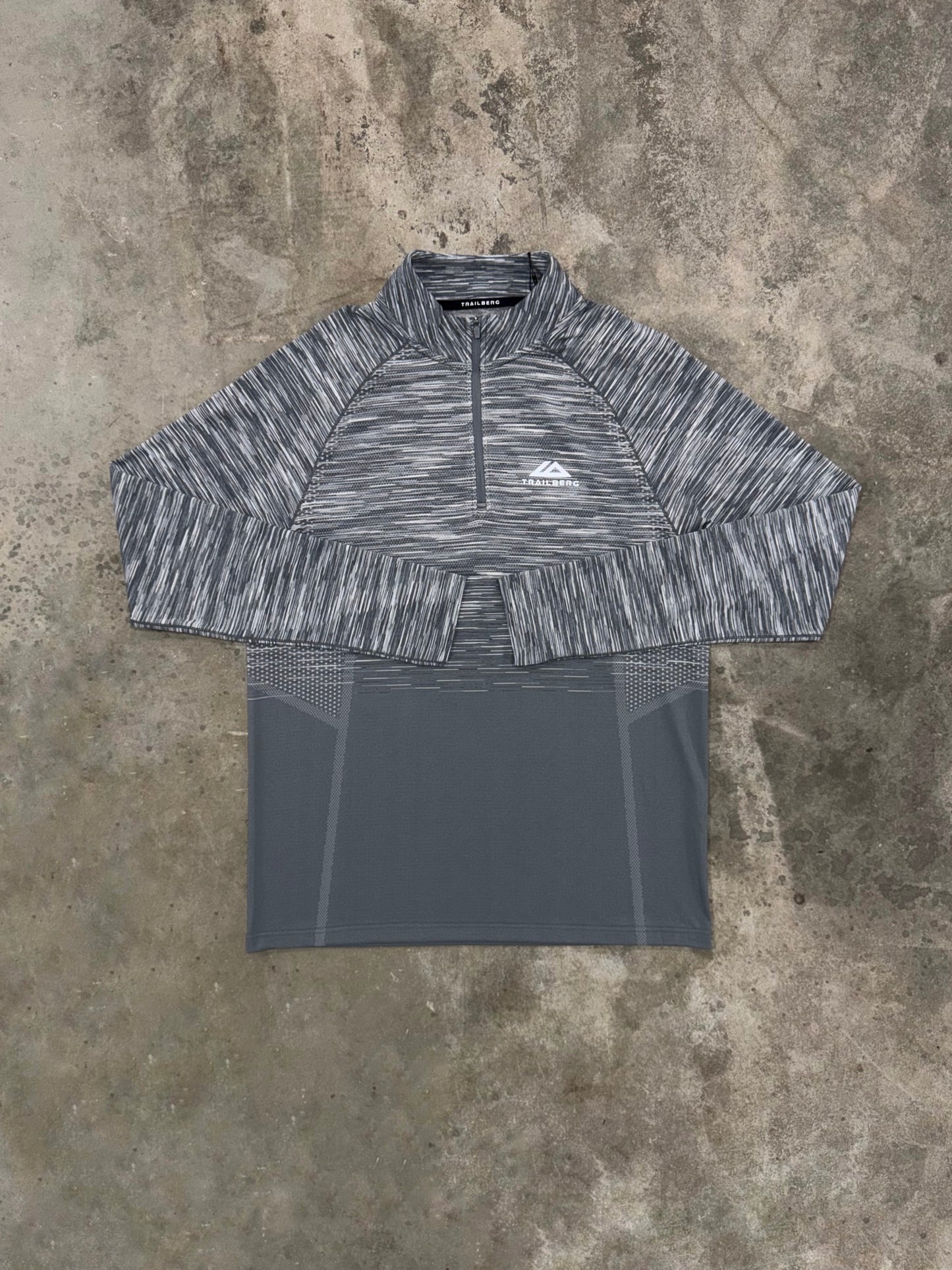 Trailberg Arc Seamless Quarter Zip - Nightfall Grey