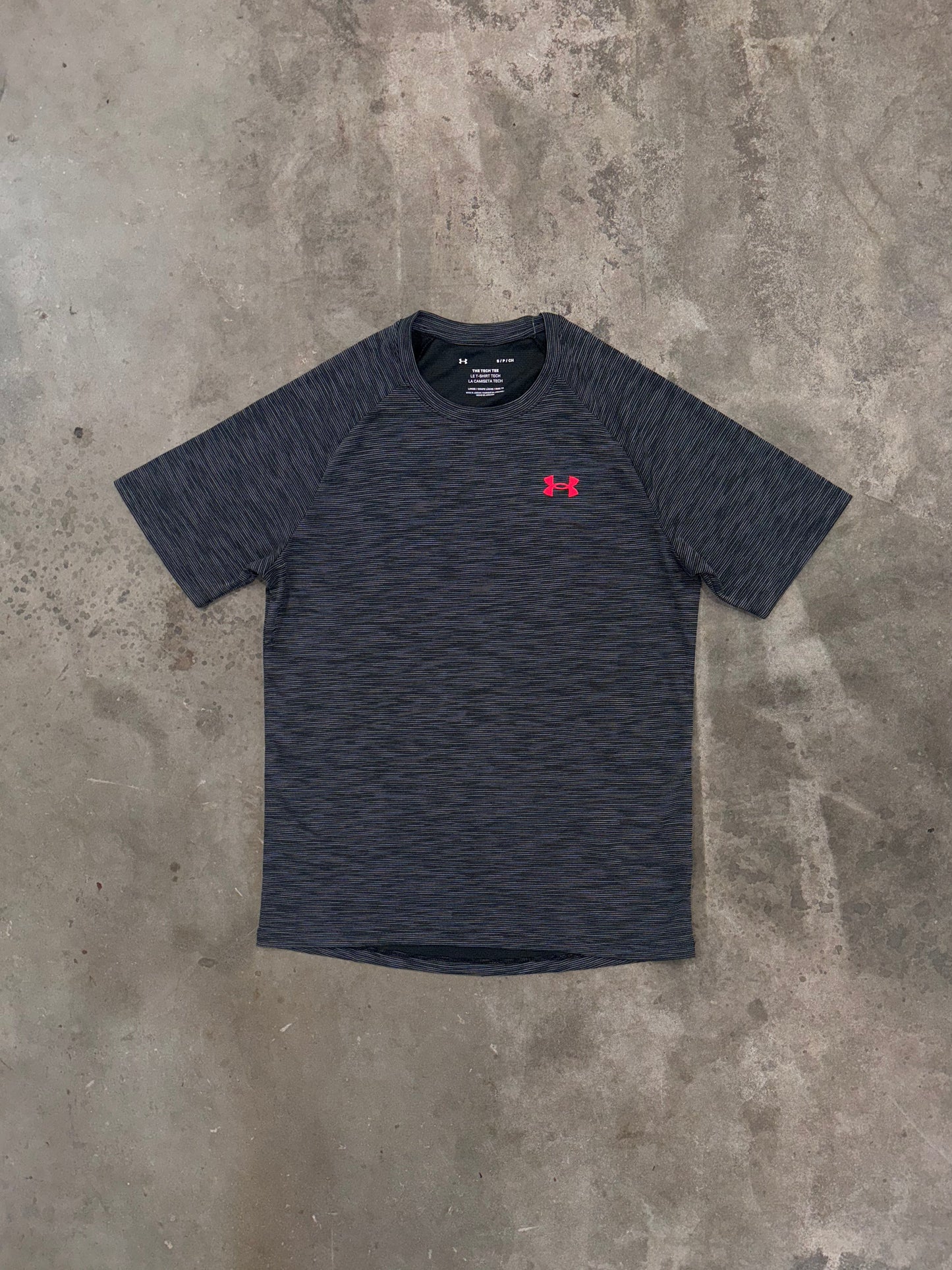 Under Armour Textured T Shirt - Black / Red