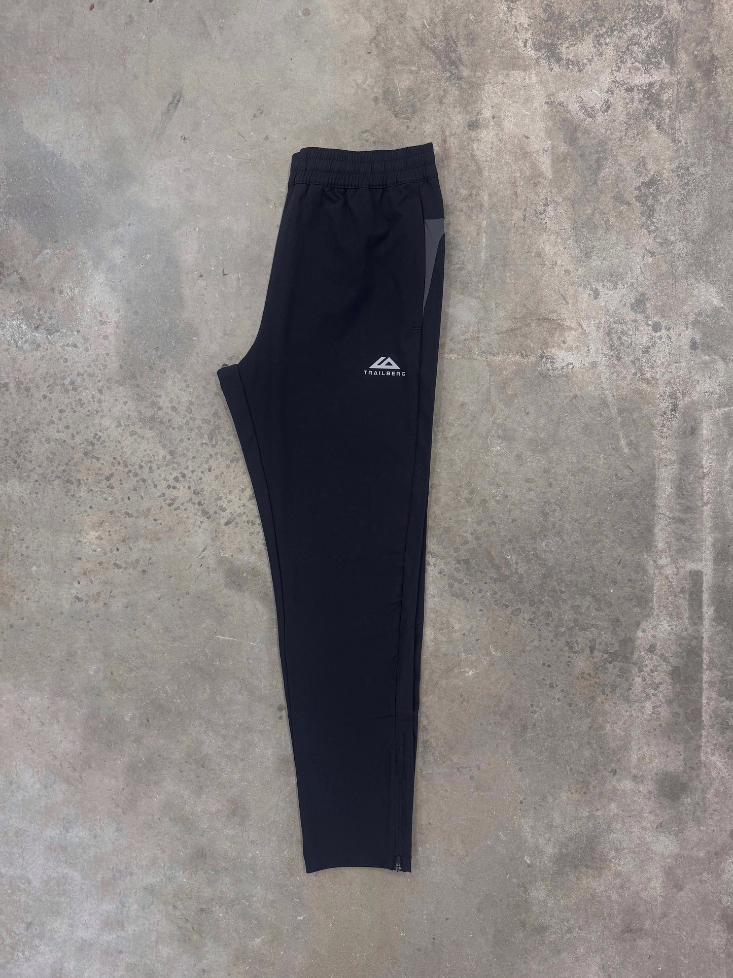 Trailberg AW25 Cloud Pant - Black / Volcano Grey