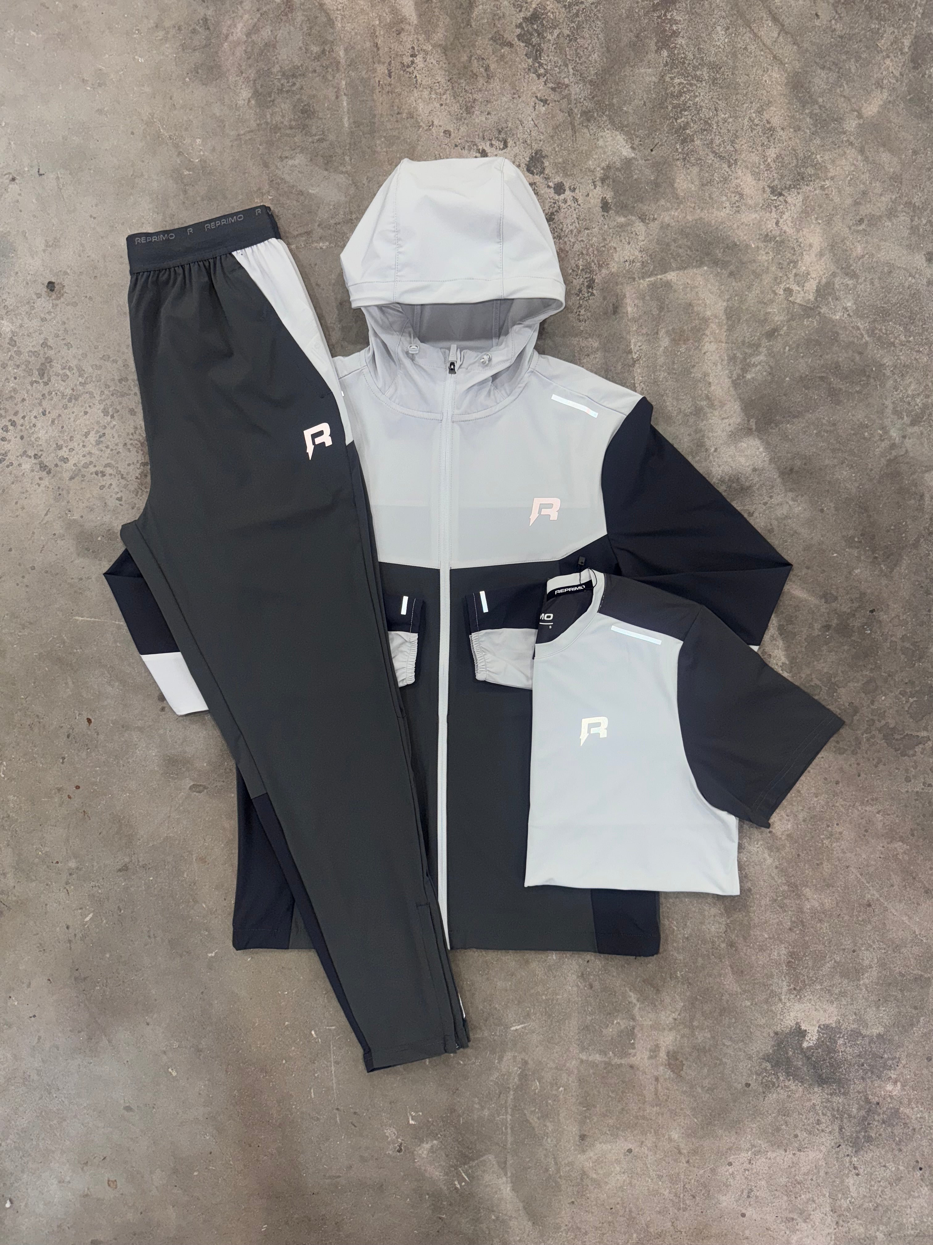 Reprimo Flight Slate 3 Piece Set - Windbreaker / T Shirt / Pant