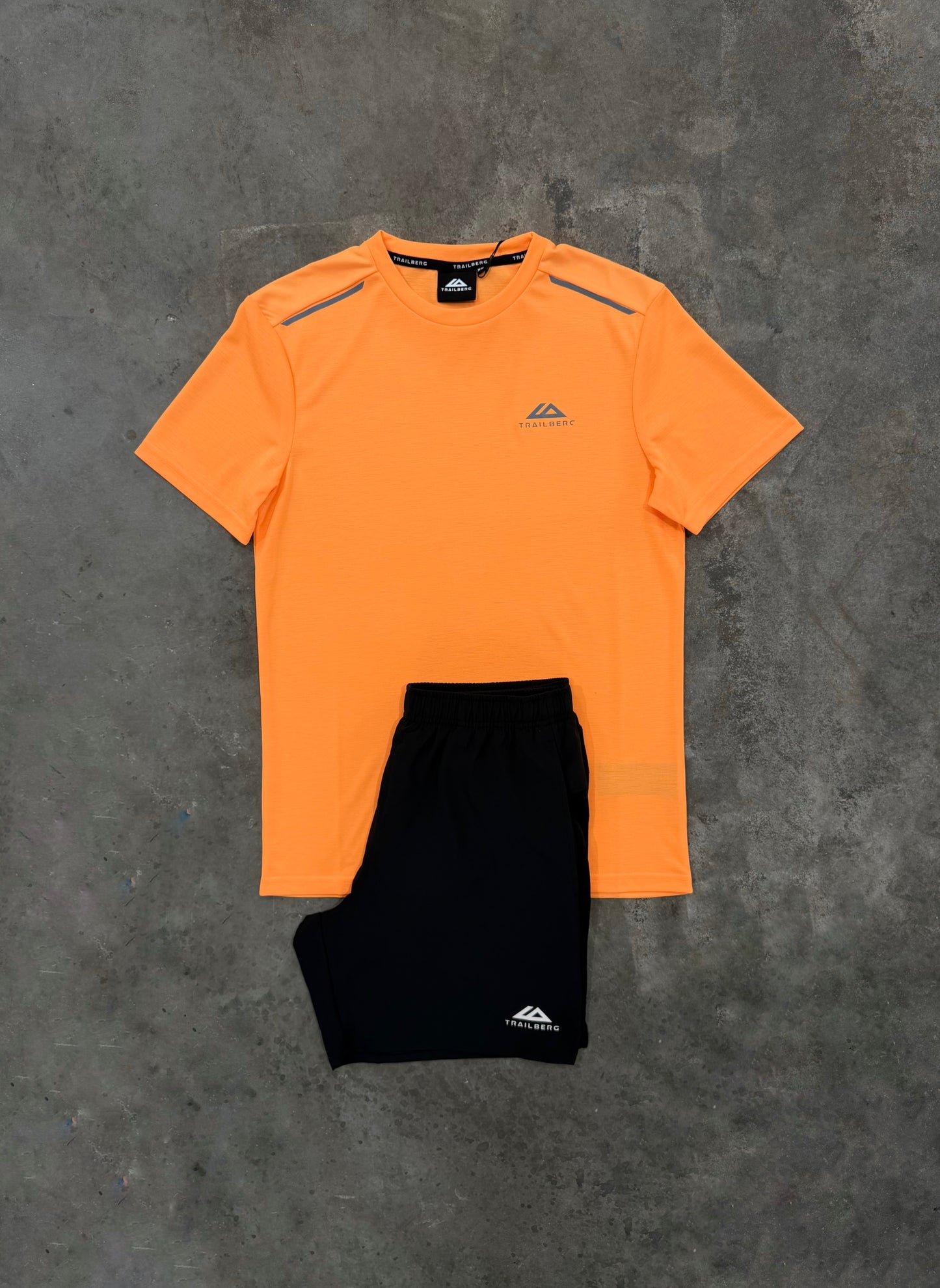 Trailberg Endura Orange Set - T Shirt / Short