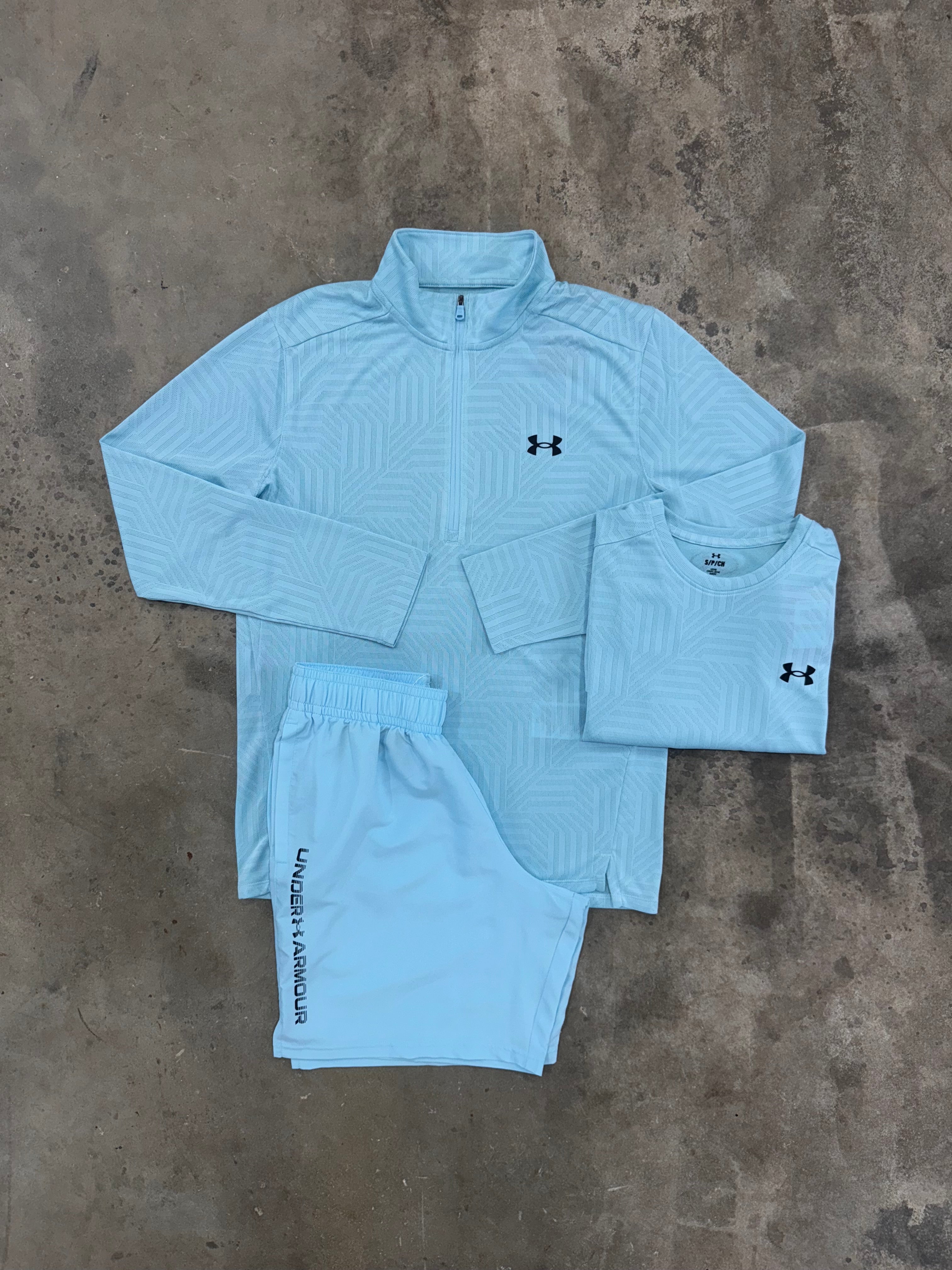 Under Armour Geotessa Stream 3 Piece Set - Quarter Zip / T Shirt / Short