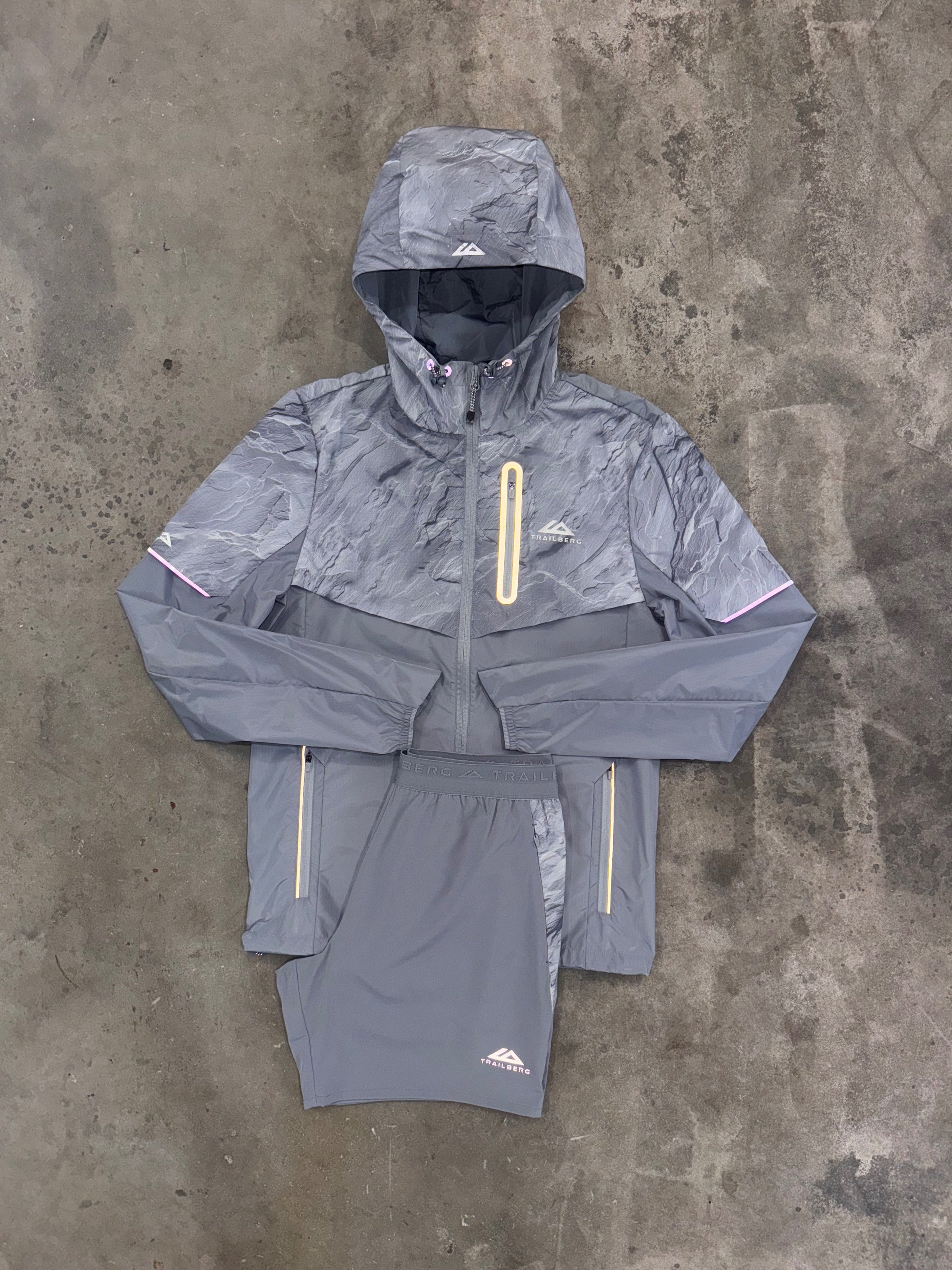 Trailberg Slate Frosted Fog Set - Jacket / Short