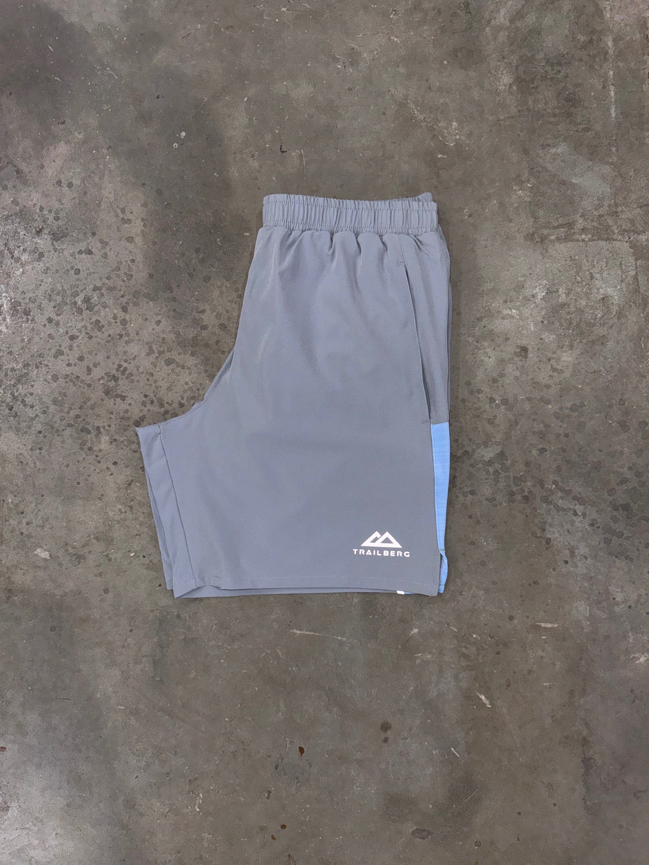 Trailberg Cloud SS24 Short - Sky Blue / Grey
