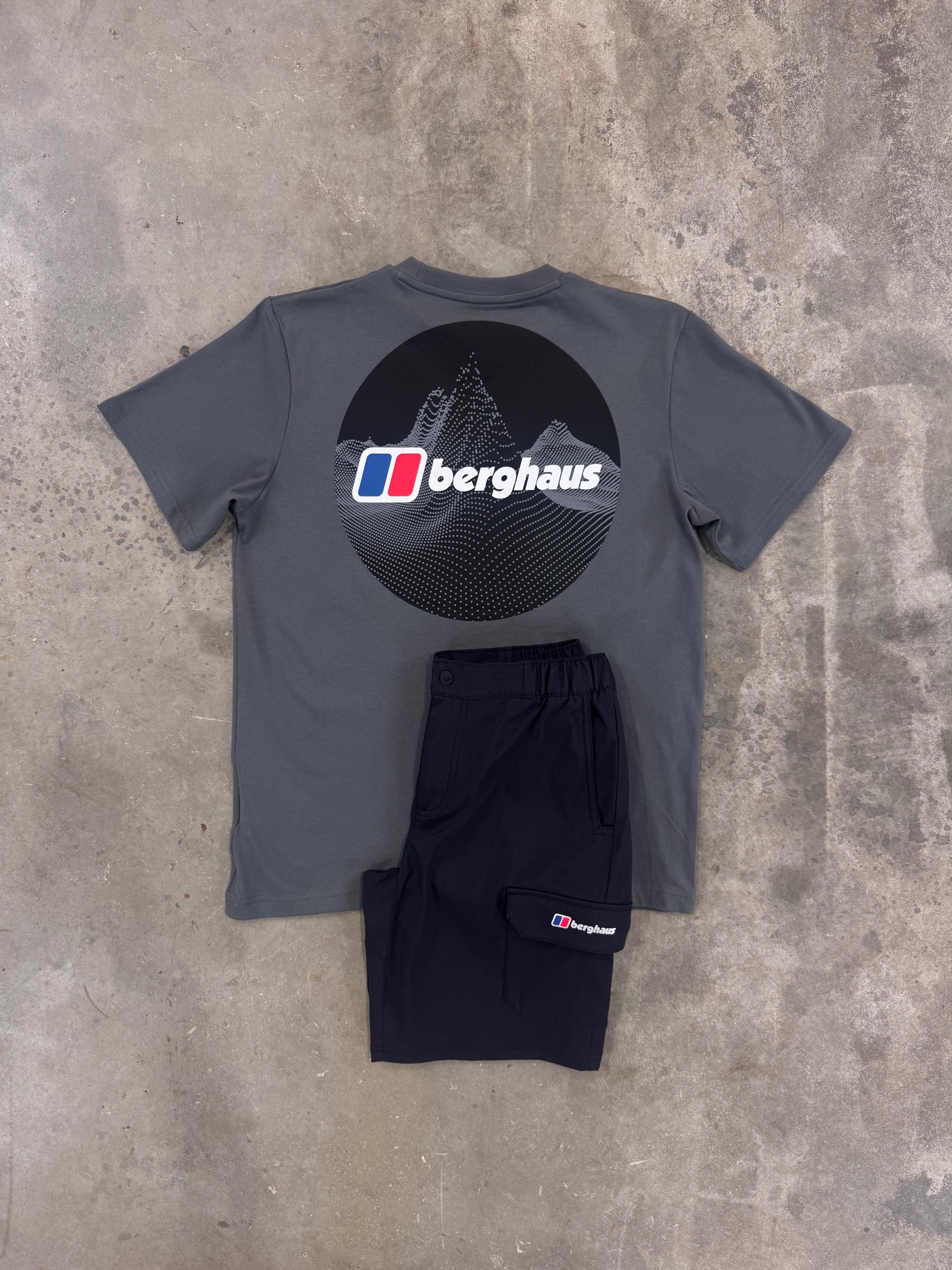 Berghaus Dotted Mountain Dark Grey Set - T Shirt / Cargo Short