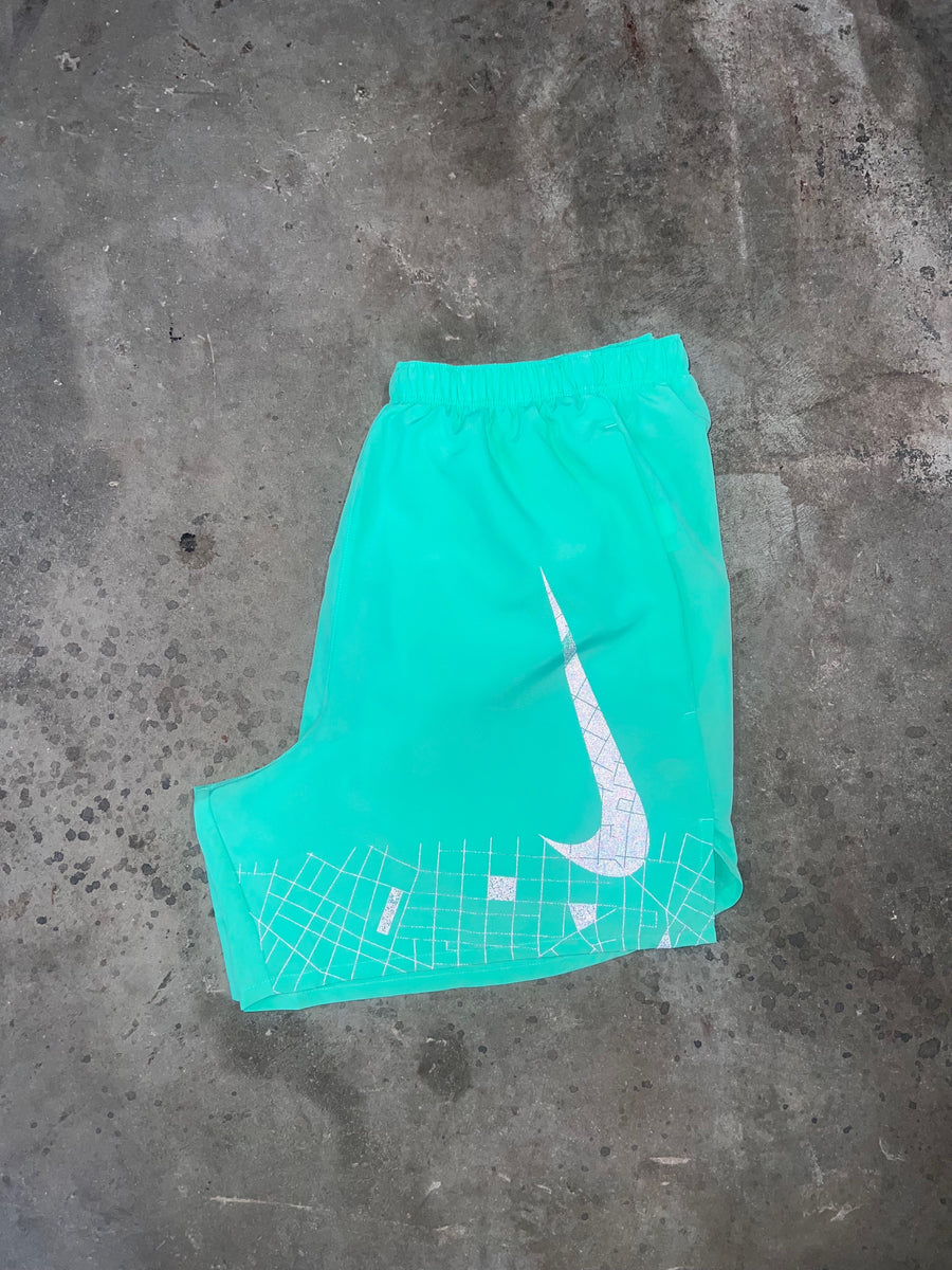 Mint sales nike shorts