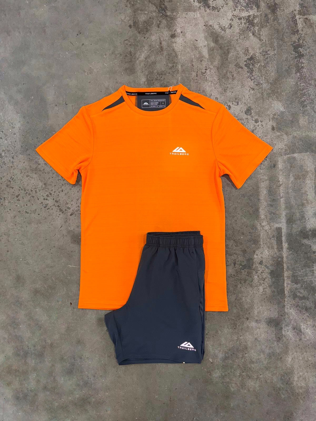 Trailberg Cloud SS25 Orange Set - T Shirt / Short