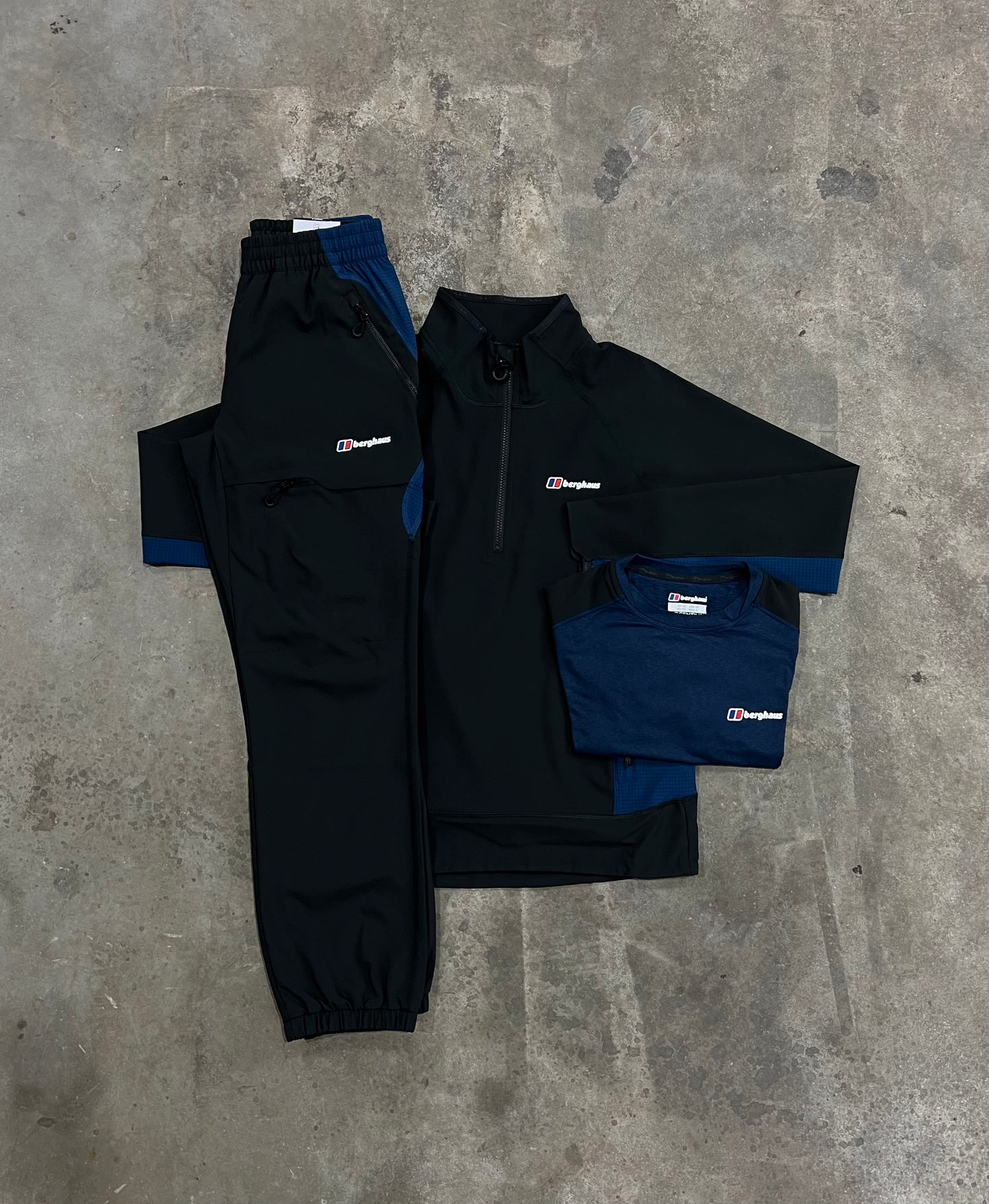 Berghaus Wavertree 3 Piece Set - Quarter Zip / T Shirt / Pant