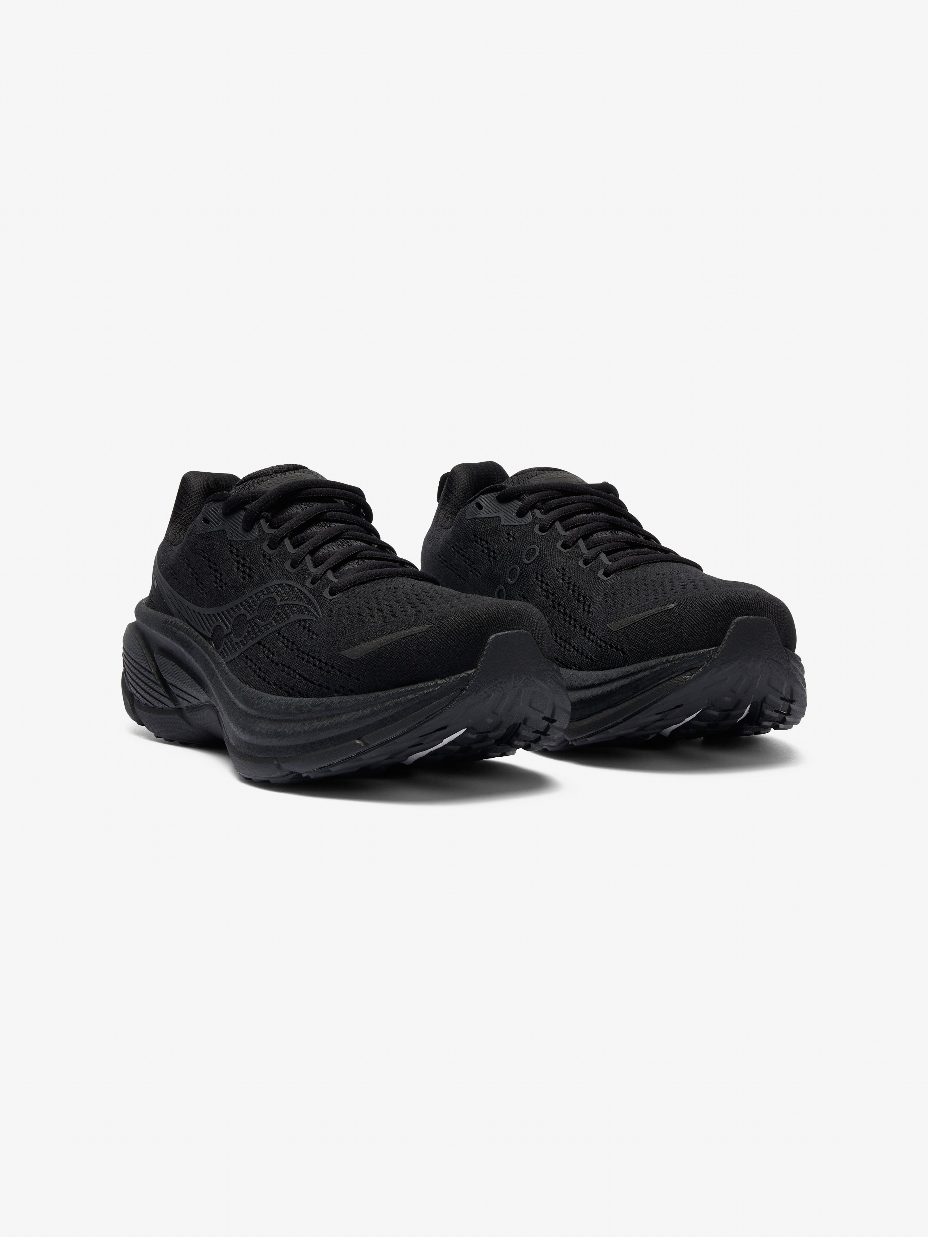 Saucony Hurricane 25 Trainer - Triple Black
