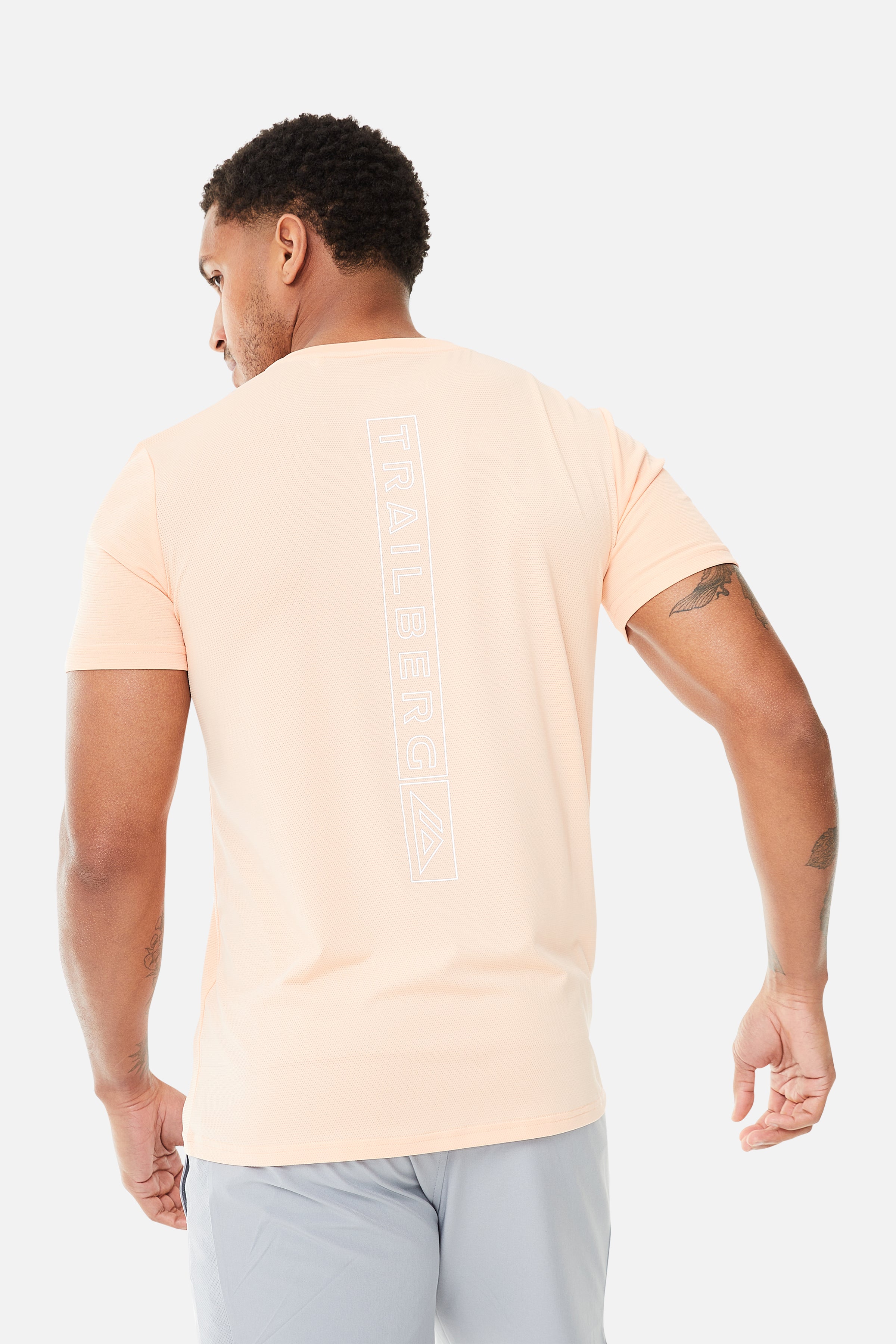 Trailberg Crest Peach Set - T Shirt / Short