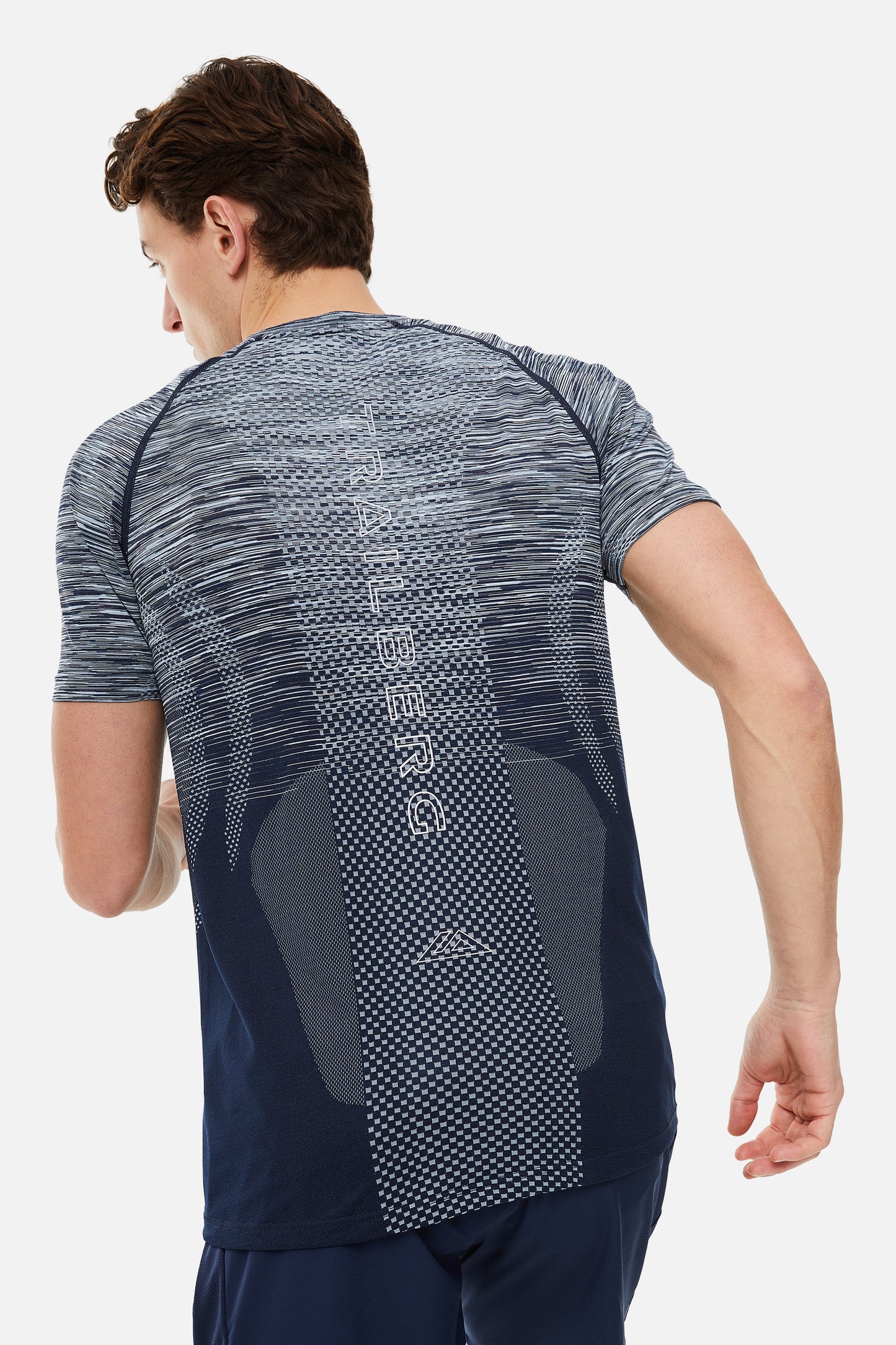 Trailberg Apex Seamless Storm Set - T Shirt / Short from DripModa