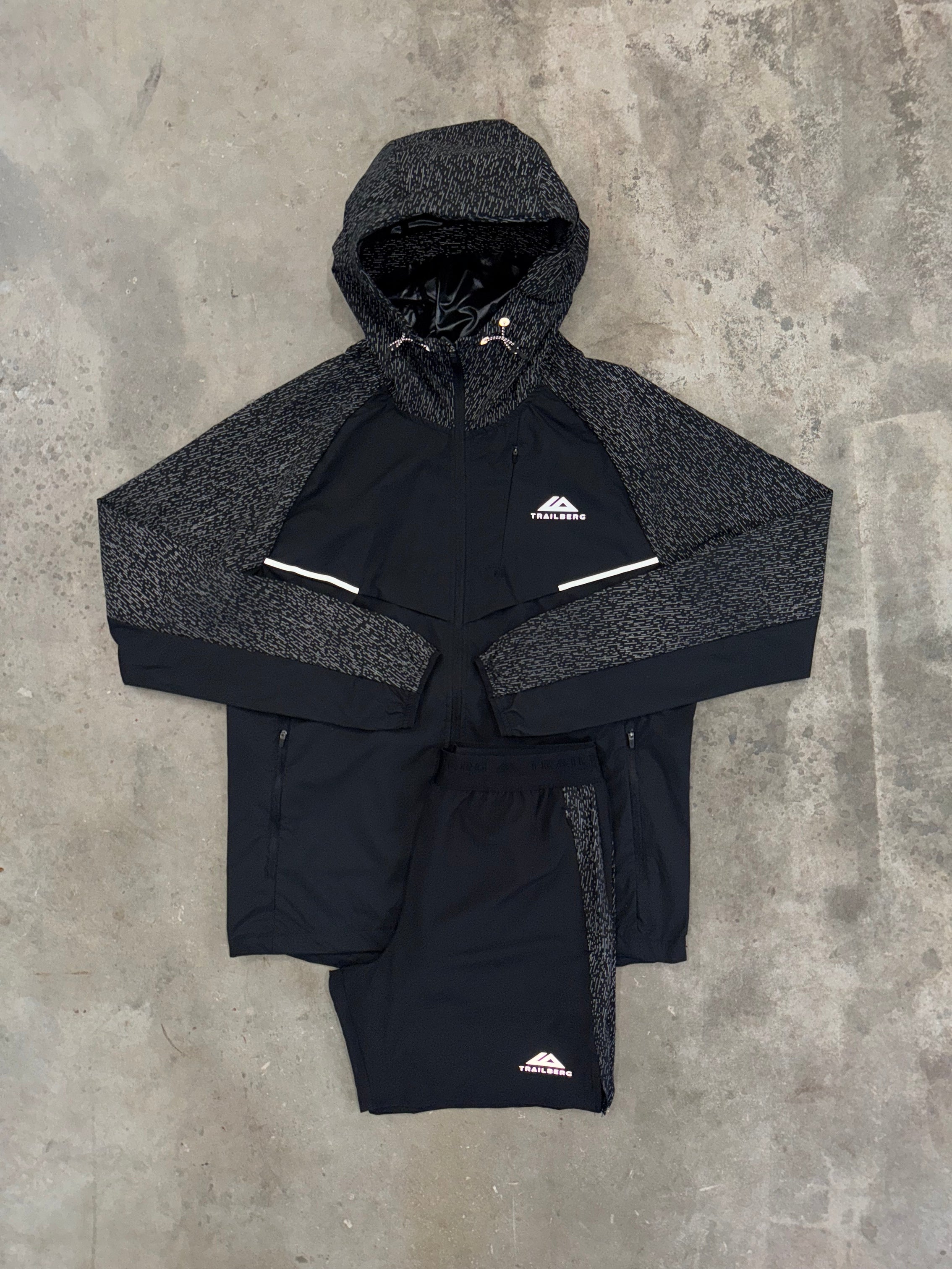 Trailberg Reflect Black Set - Jacket & Short