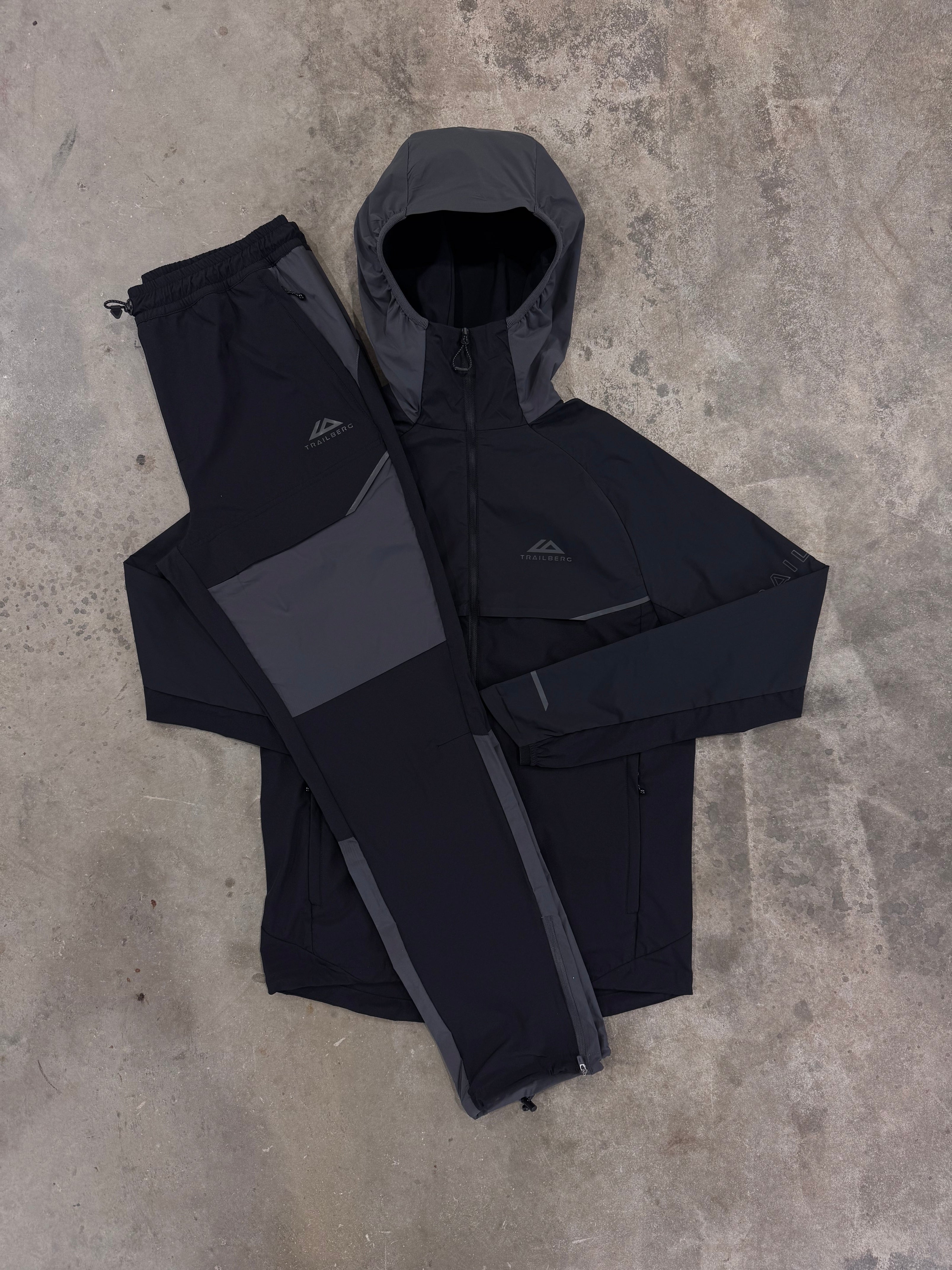 Trailberg Black Storm Tracksuit - Jacket / Pant