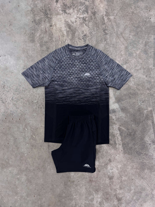 Trailberg Seamless Stride Black Set - T Shirt / Short