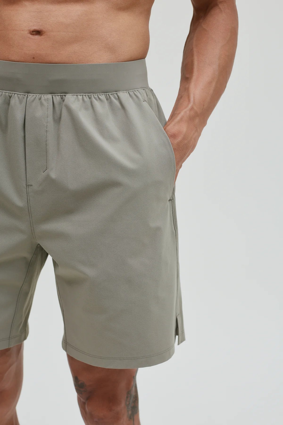 Condition Core Short 7" - Taupe
