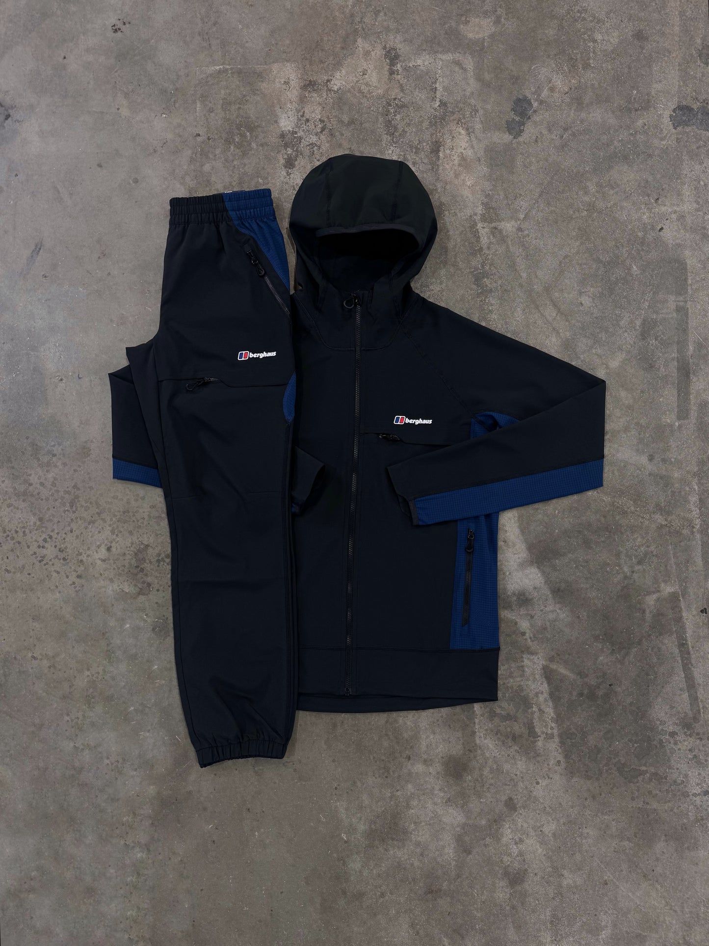 Berghaus Wavertree Black Navy Tracksuit - Jacket / Pant from DripModa