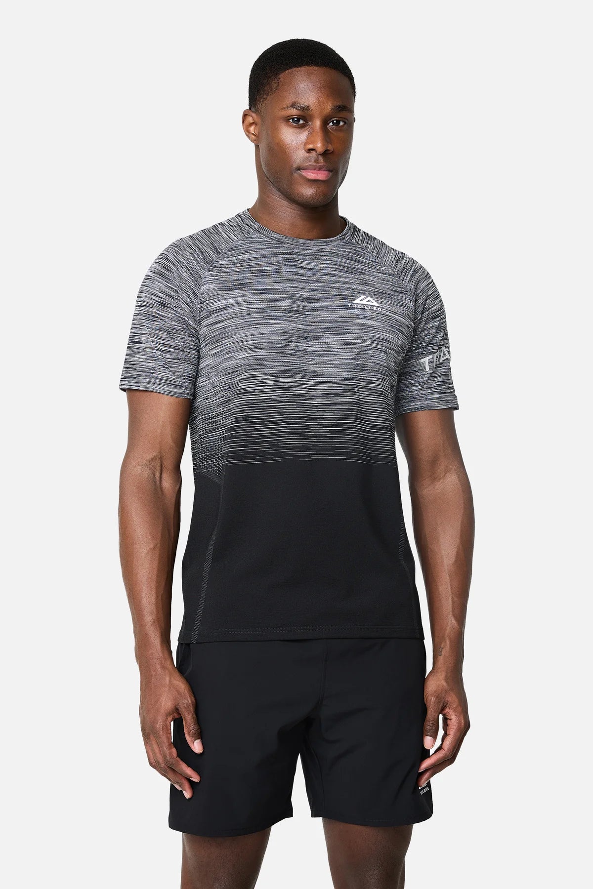 Trailberg Arc Seamless T Shirt - Black from DripModa