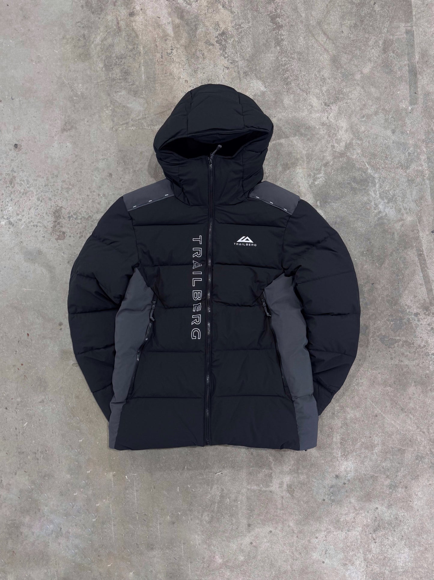 Trailberg Triathlon Insulated Puffer Coat - Black from DripModa