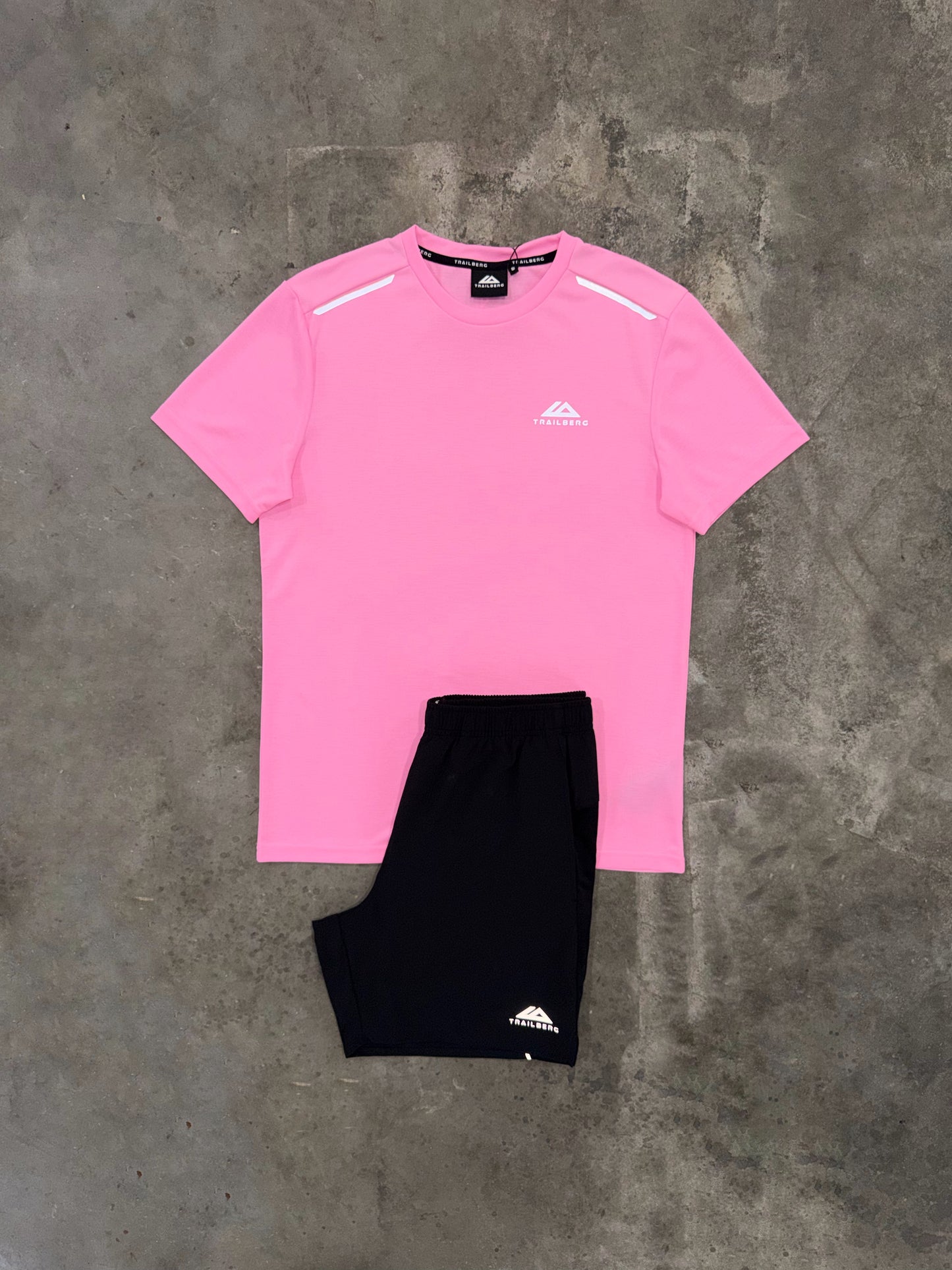 Trailberg Endura Pink Set - T Shirt / Short