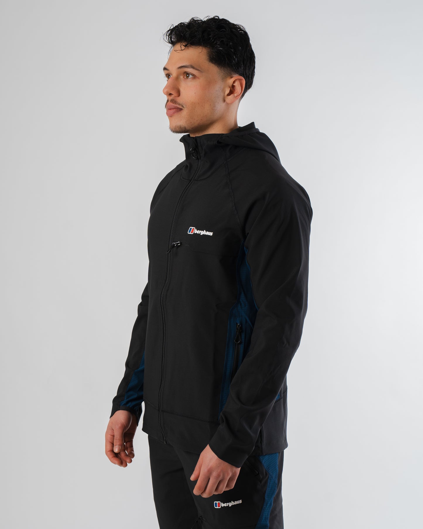 Berghaus Wavertree Jacket - Black / Navy