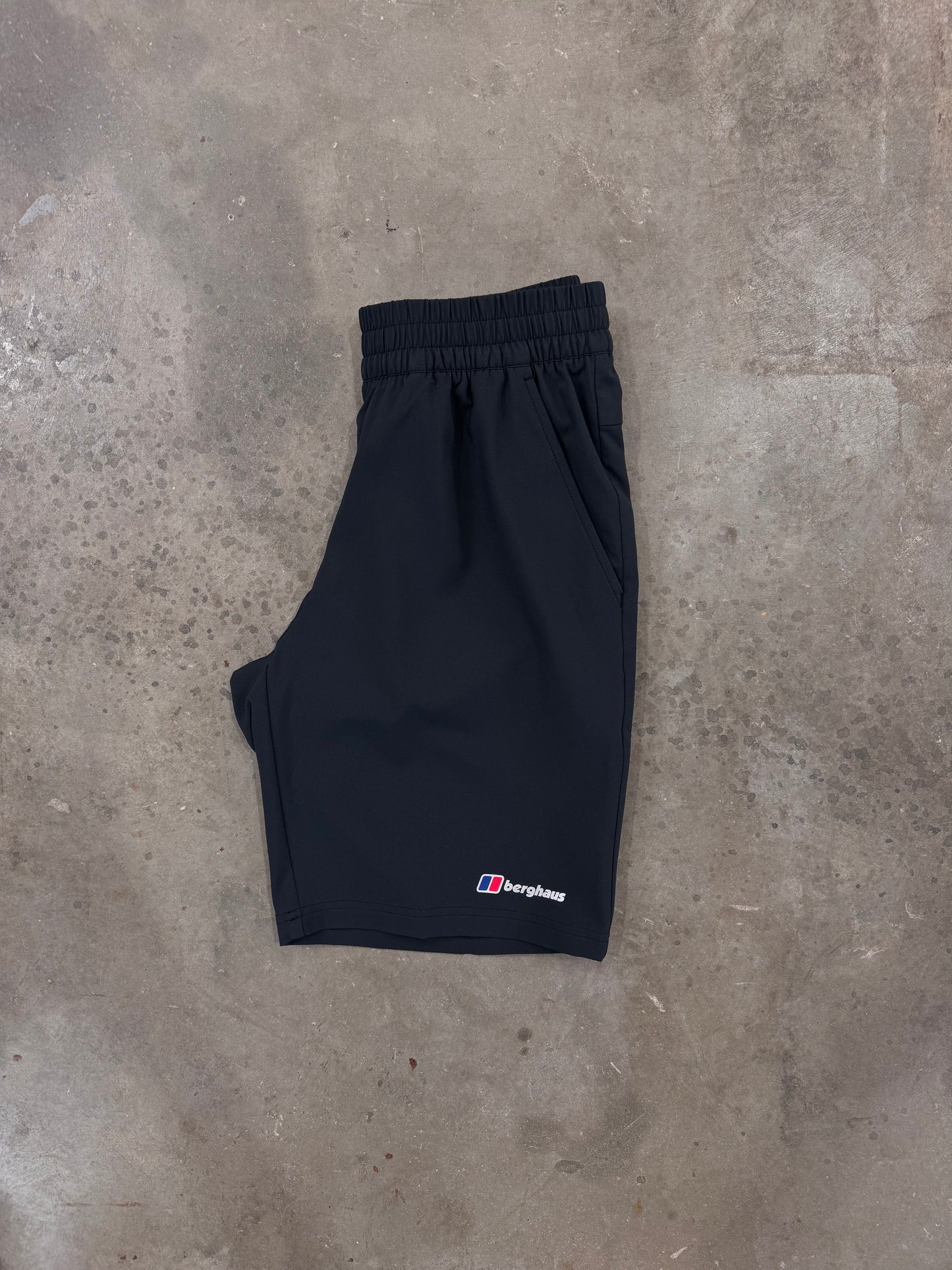 Berghaus Terrain Trek Dark Grey Set - Quarter Zip / Short