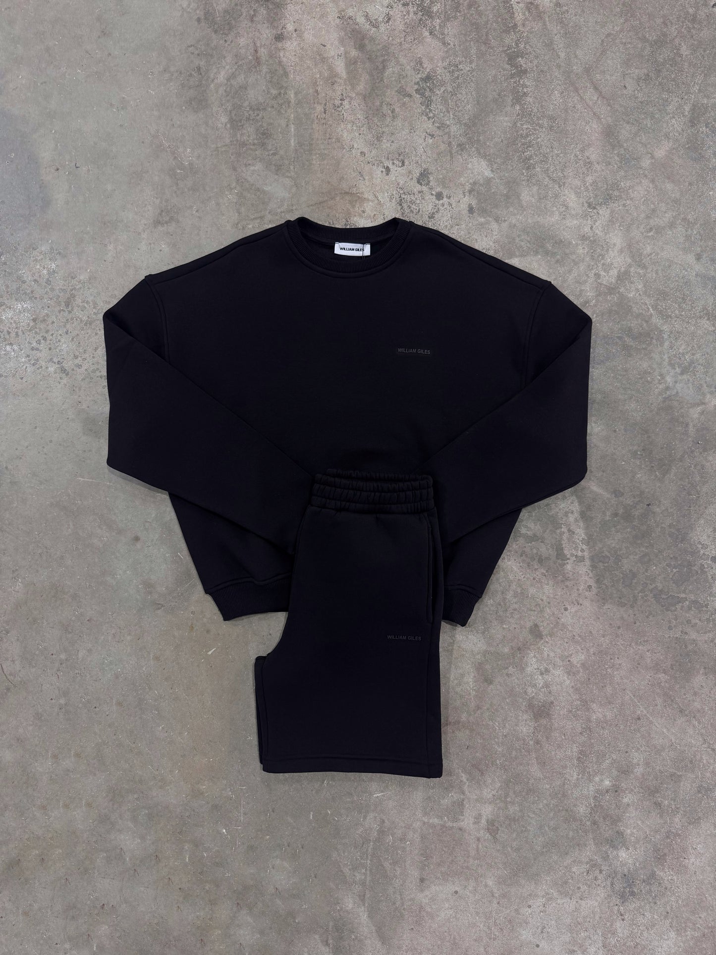 William Giles Sweatshirt / Short Set - Black from DripModa