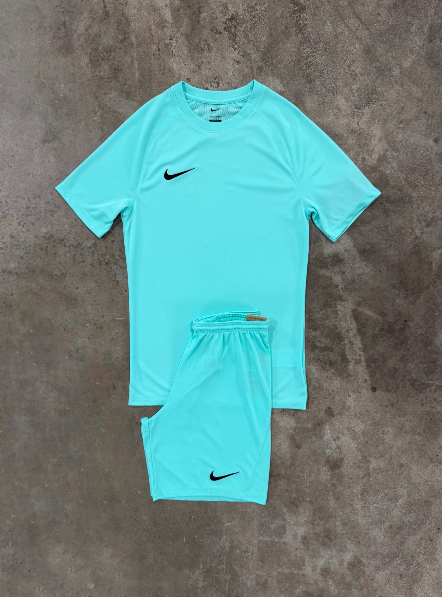 Nike Junior Dri Fit Turquoise Set - T Shirt / Shorts