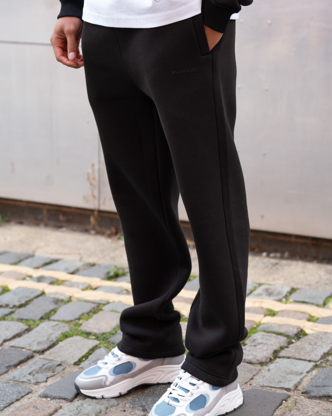 William Giles Jogger - Black