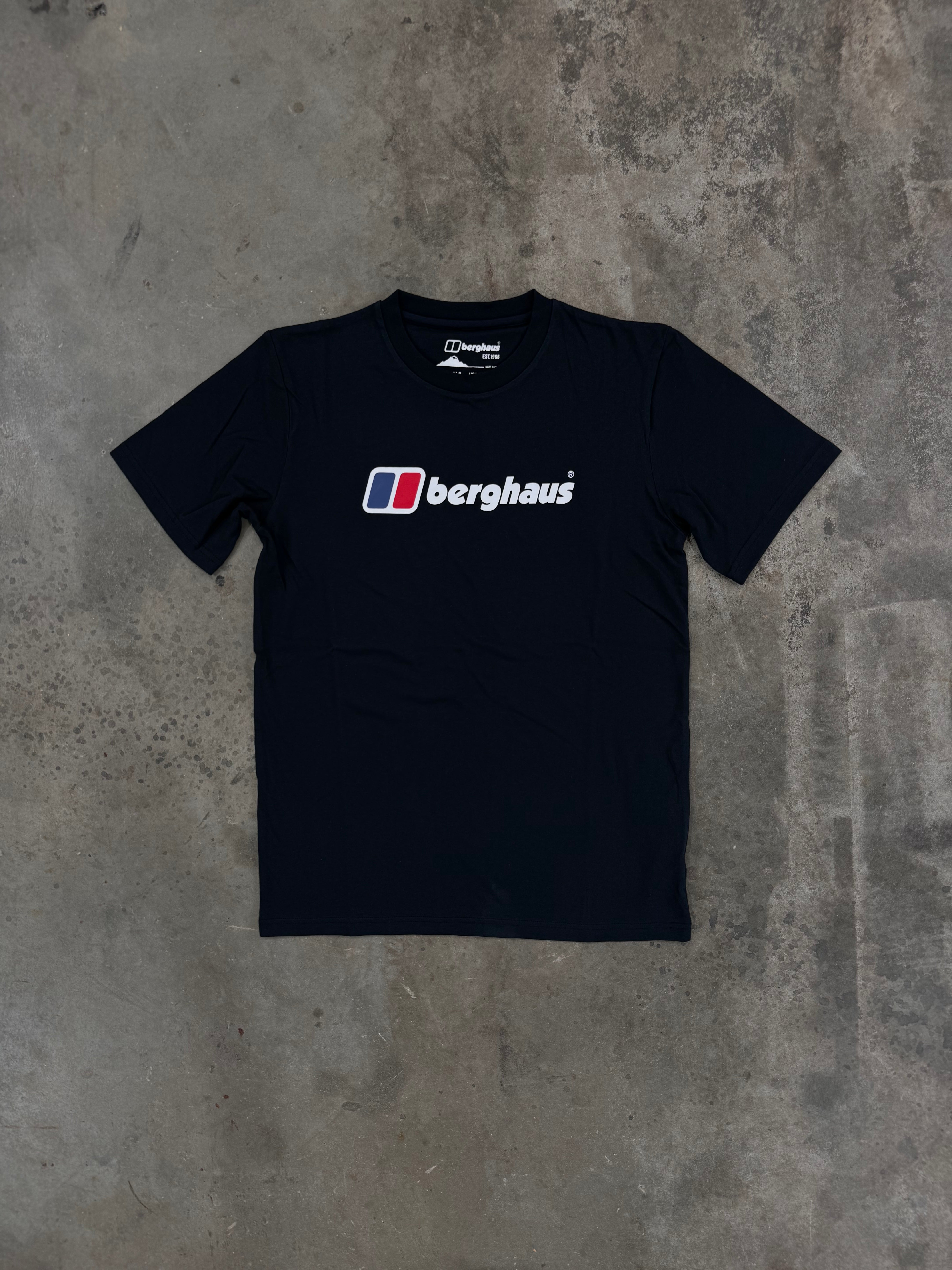 Berghaus Classic Logo Tshirt Black DripModaUk