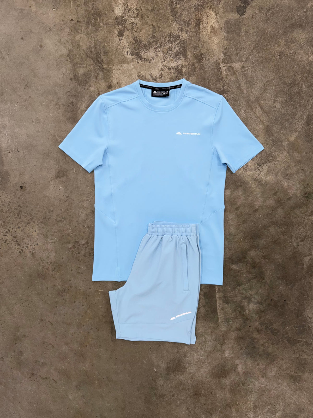 Monterrain Form Skybound Set - T Shirt / Short