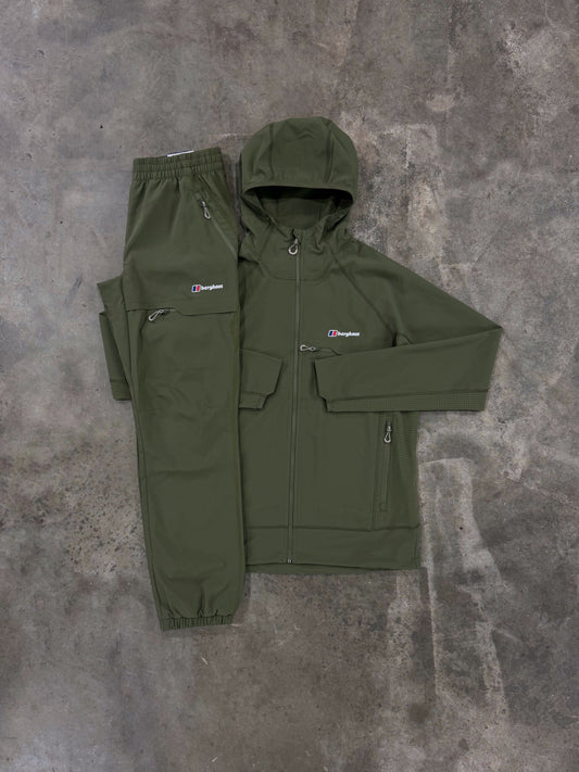 Berghaus Wavertree Green Tracksuit - Jacket / Pant
