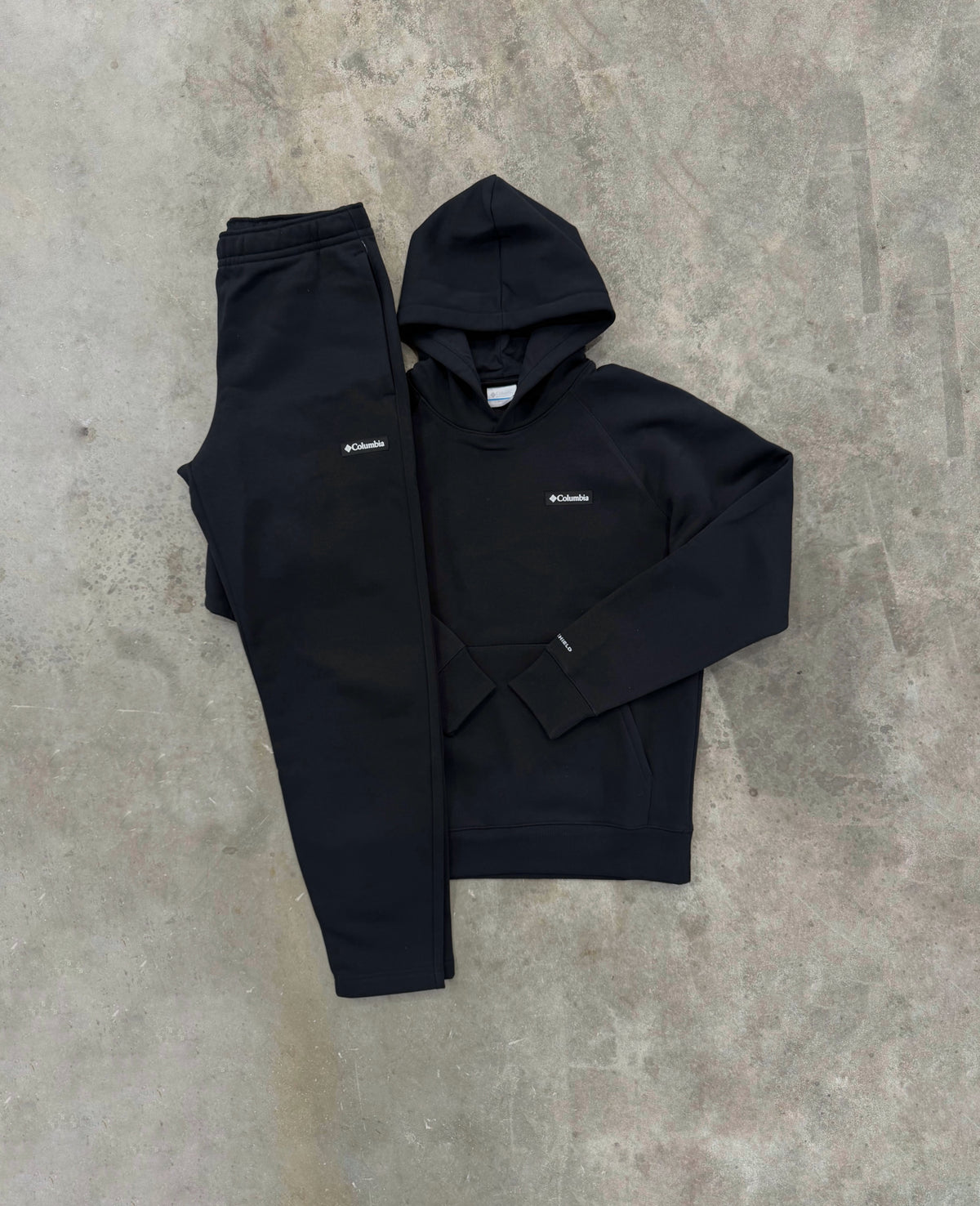 Columbia Dry Creek Black Tracksuit - Hoodie / Pant