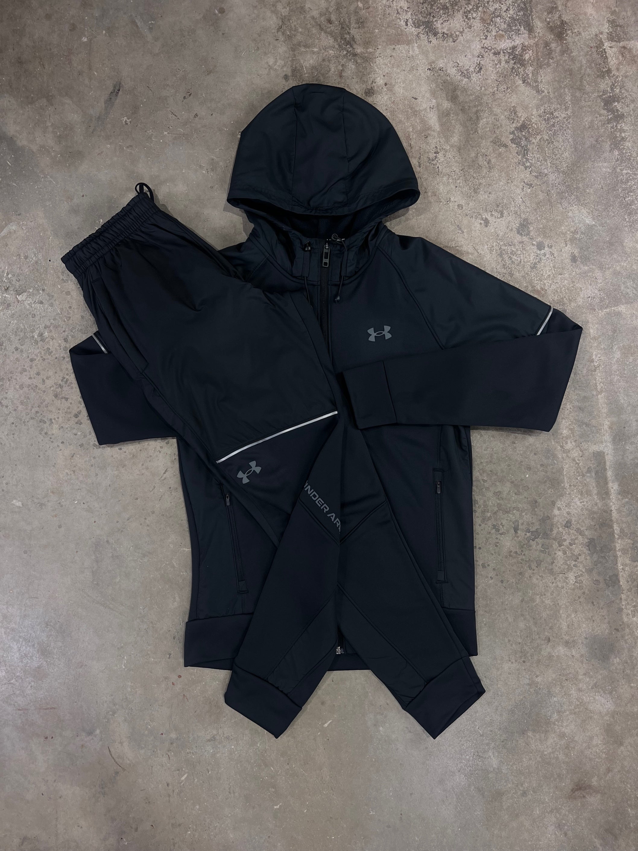 Under Armour Grid Tracksuit - Black – DripModaUk