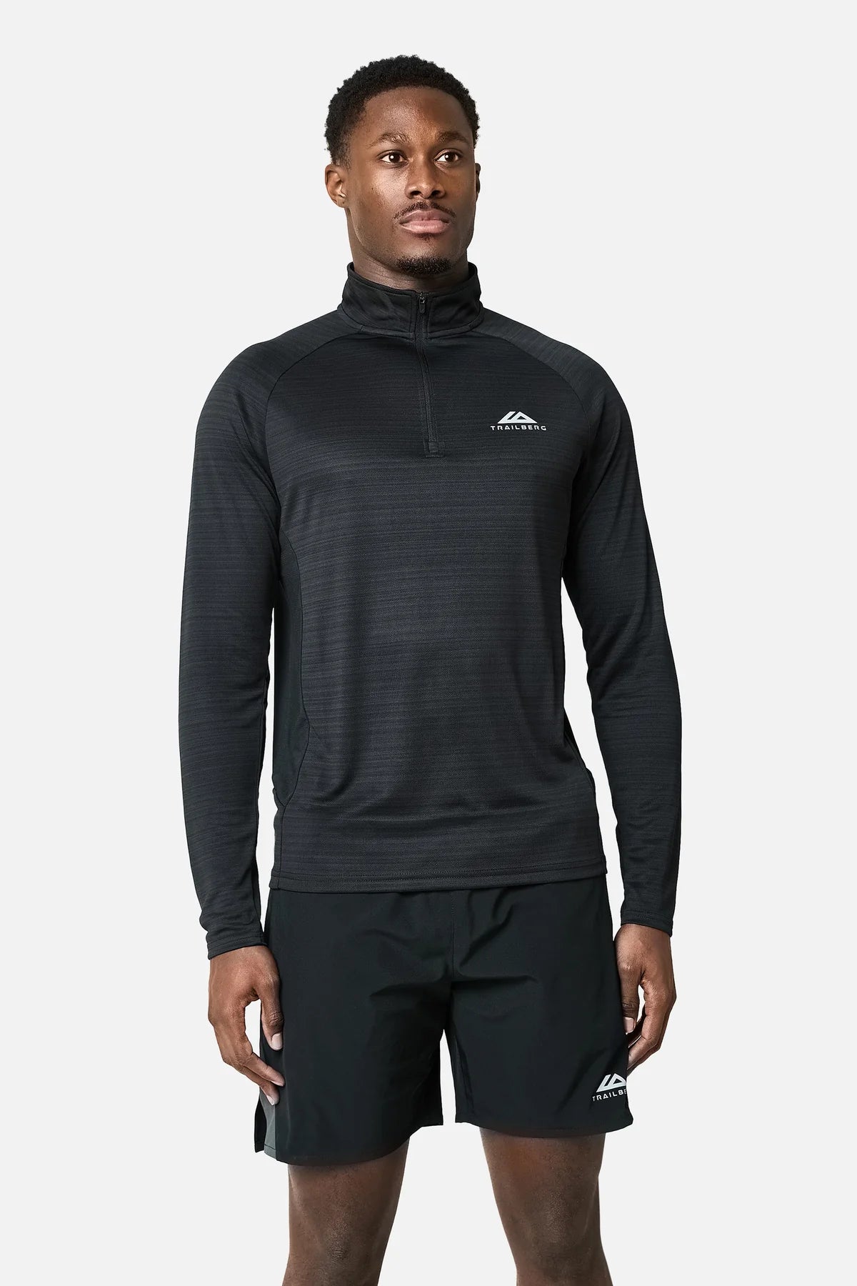 Trailberg SS26 Cloud Quarter Zip - Black / Volcano Grey