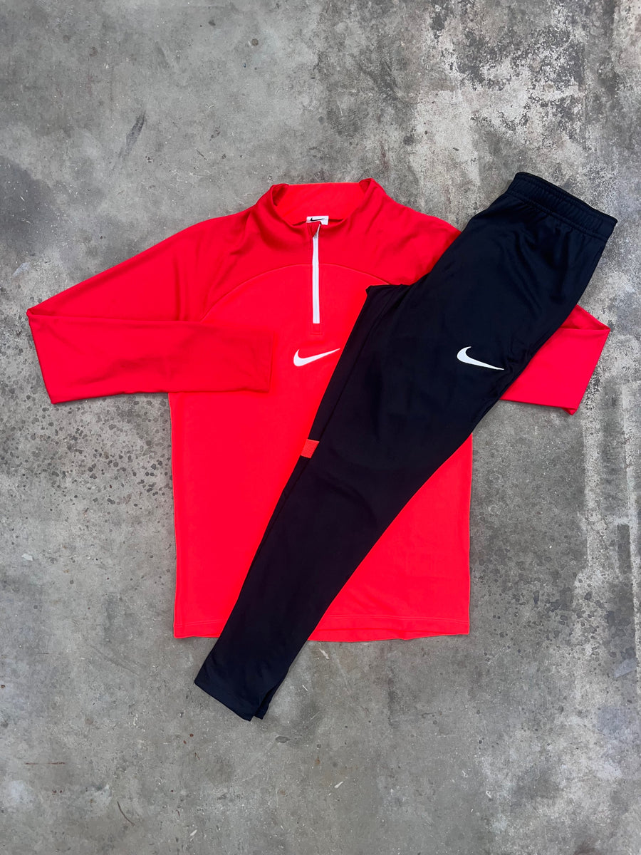 Nike Red Academy Pro Set - Half Zip / Pants – DripModaUk